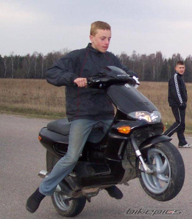 2000 GILERA RUNNER 50 | Picture 147003 motorcycle photo