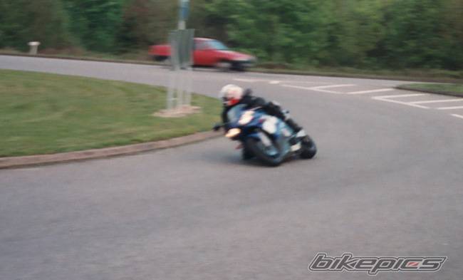 2001 YAMAHA YZF R6 | Picture 147063 motorcycle photo