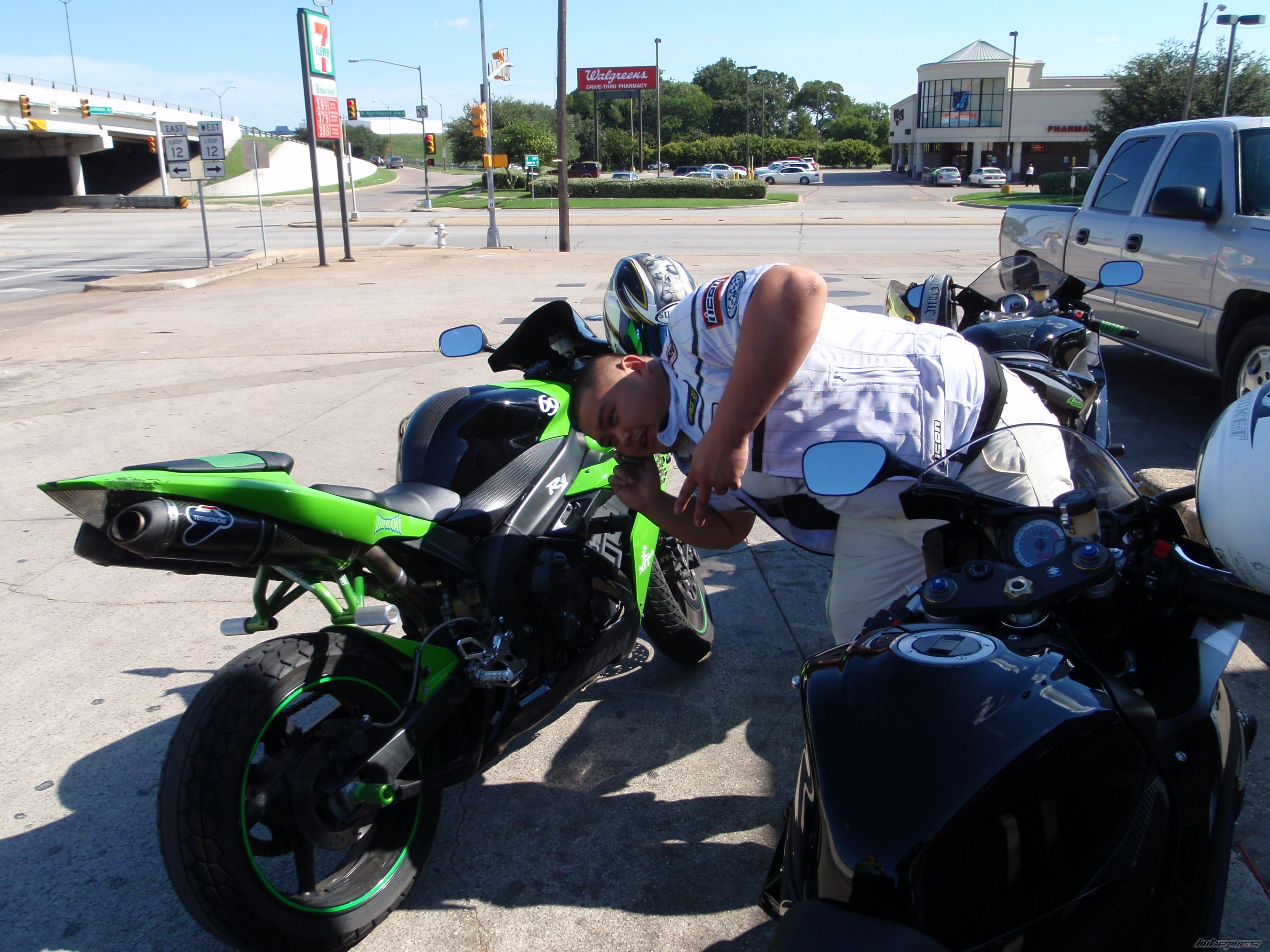 2005 YAMAHA YZF R1 | Picture 1471244 motorcycle photo