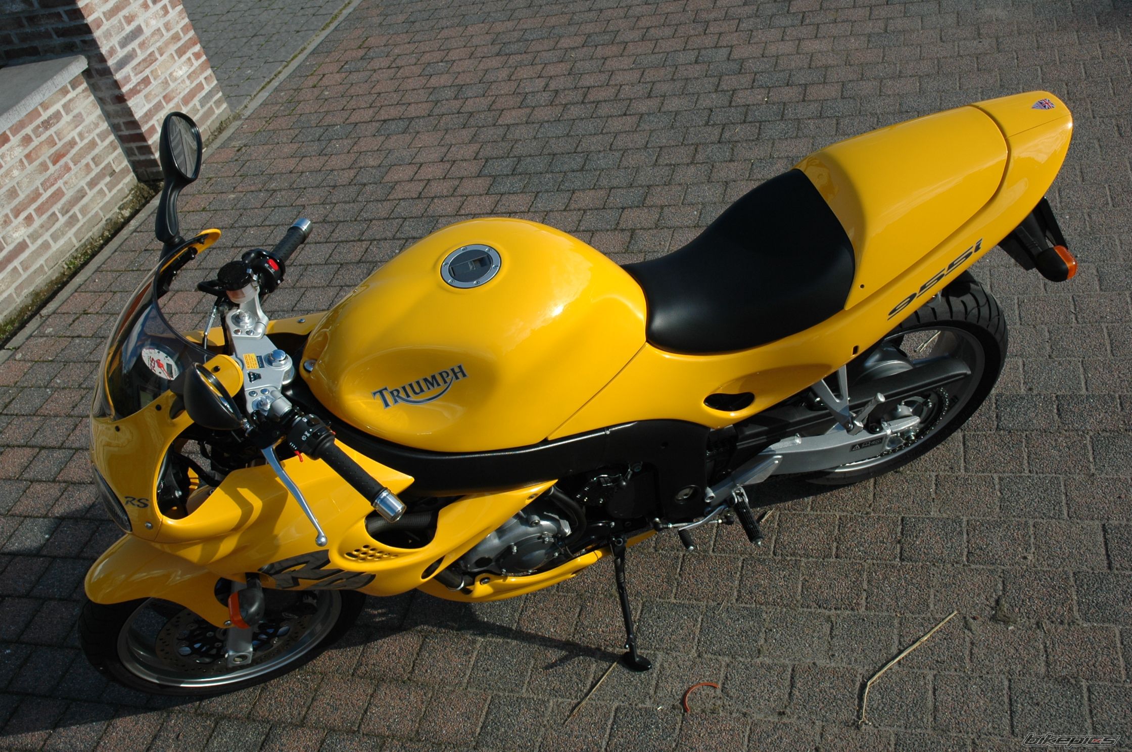 2004 TRIUMPH SPRINT RS | Picture 1471519 motorcycle photo