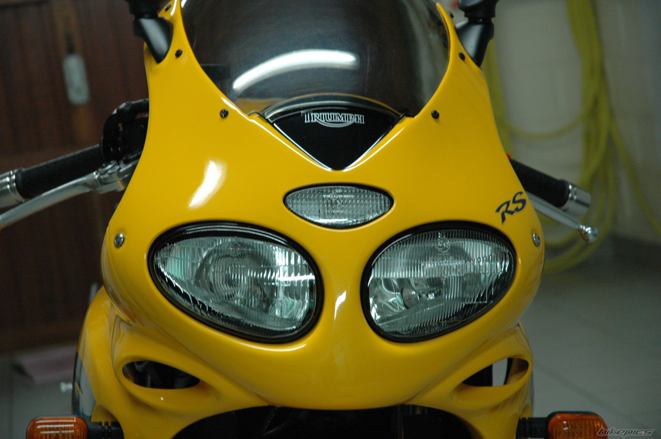 2004 TRIUMPH SPRINT RS | Picture 1471544 motorcycle photo