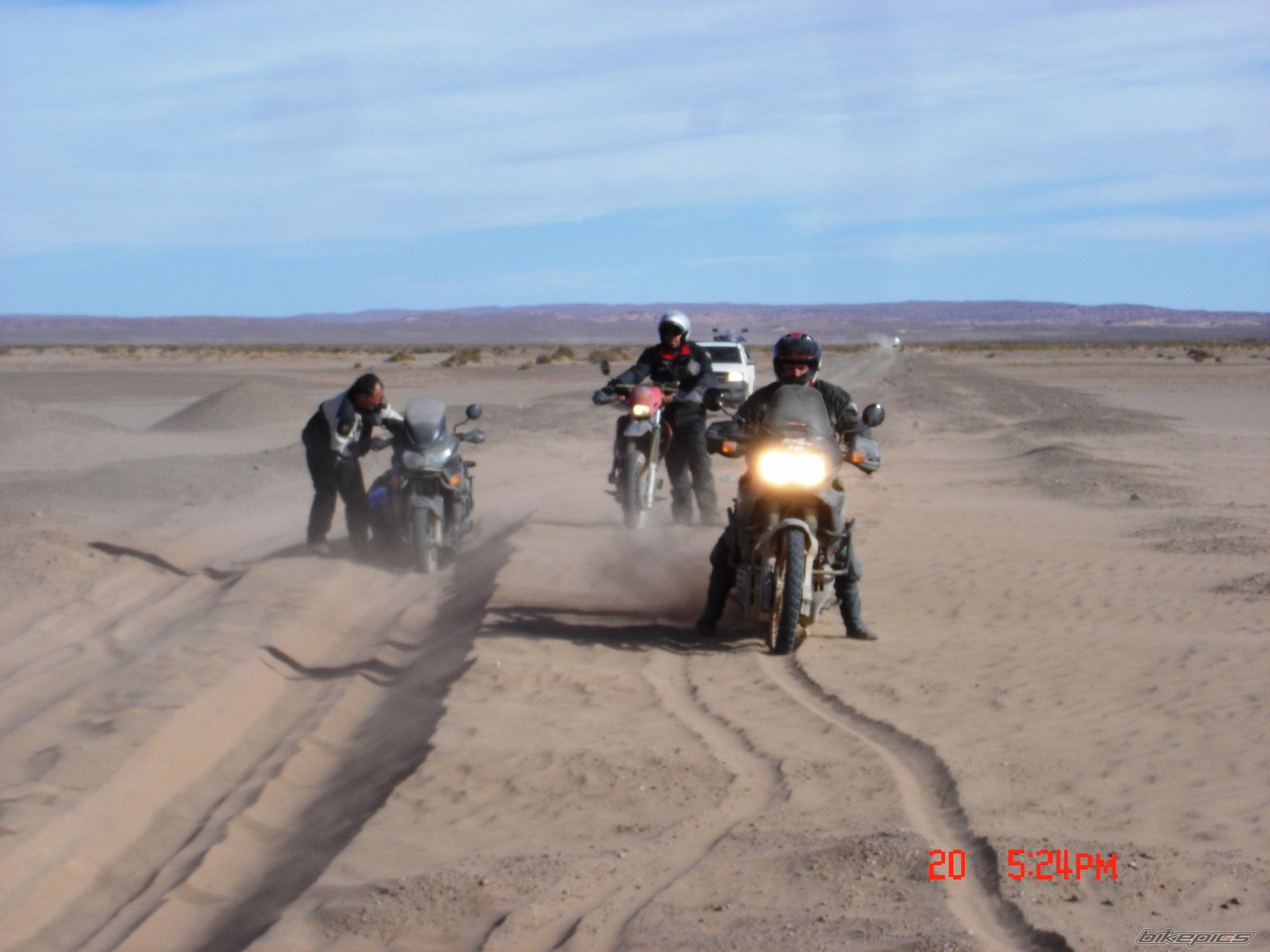 2004 HONDA XL 1000V VARADERO | Picture 1471994 motorcycle photo