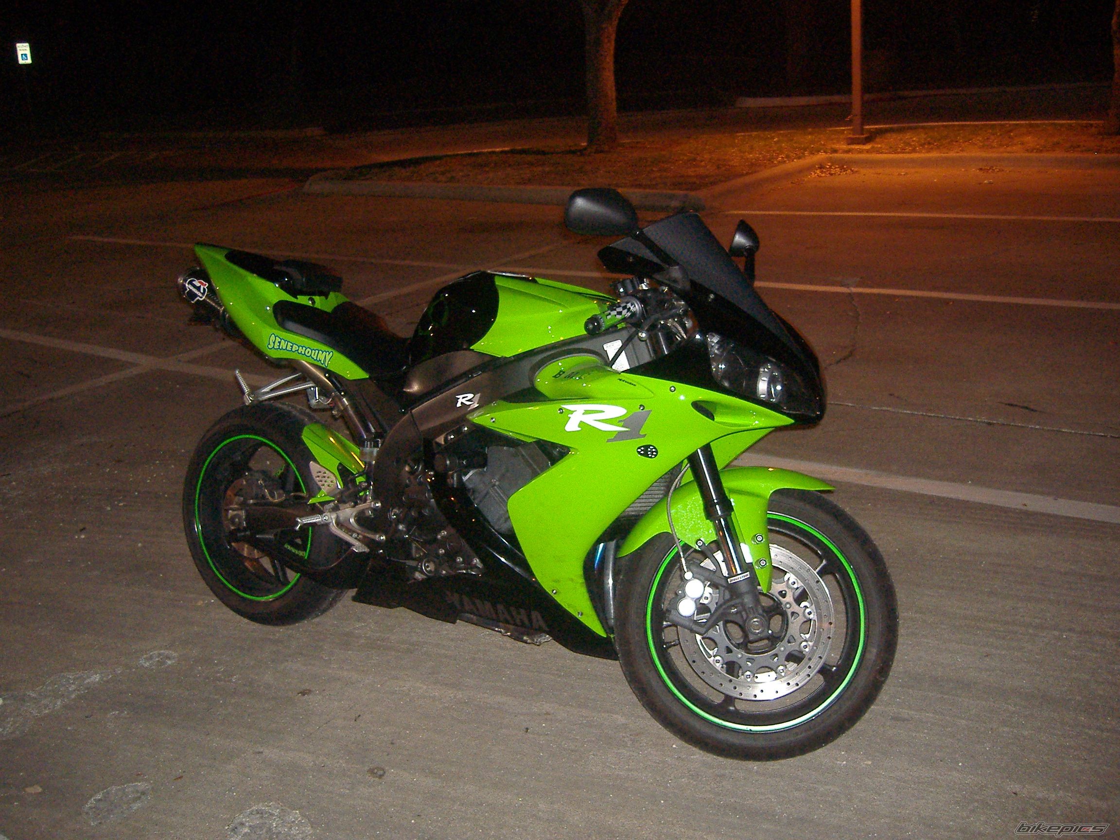 2005 YAMAHA YZF R1 | Picture 1472458 motorcycle photo
