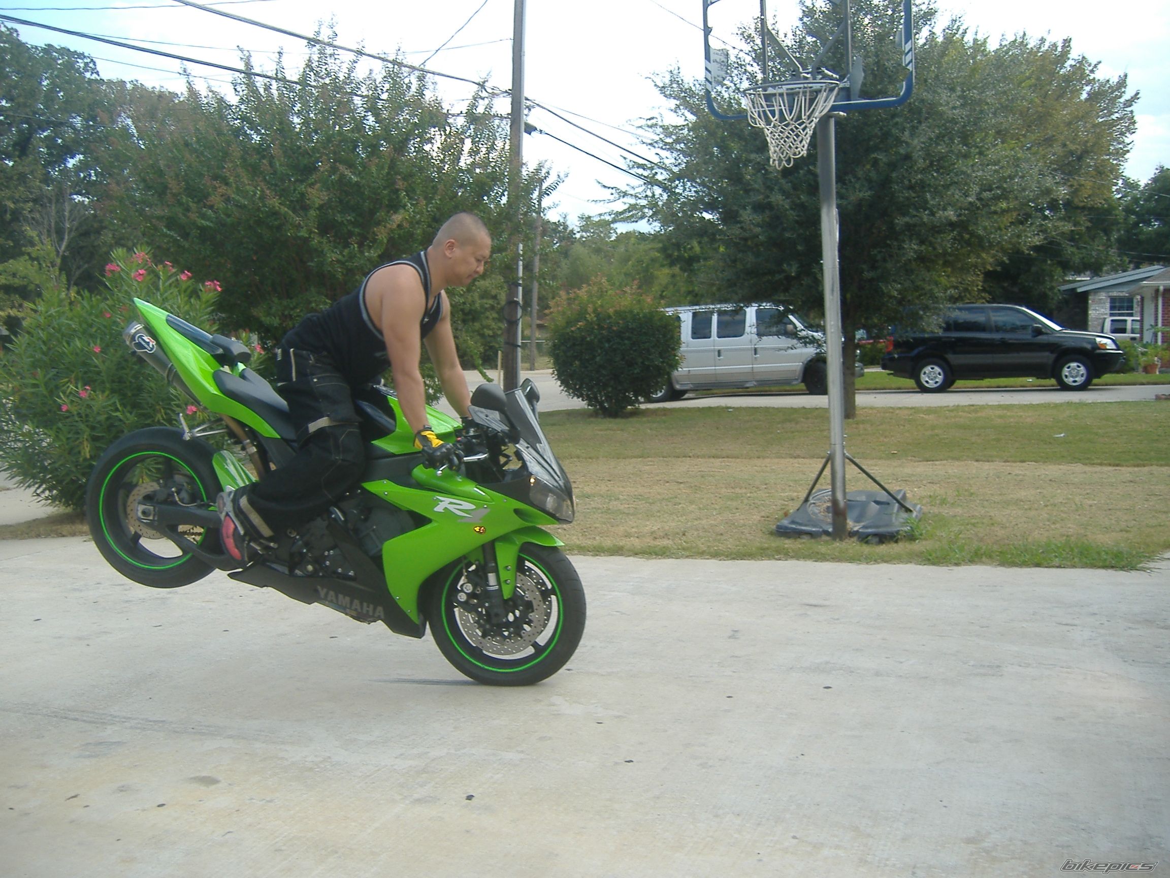 2005 YAMAHA YZF R1 | Picture 1472460 motorcycle photo