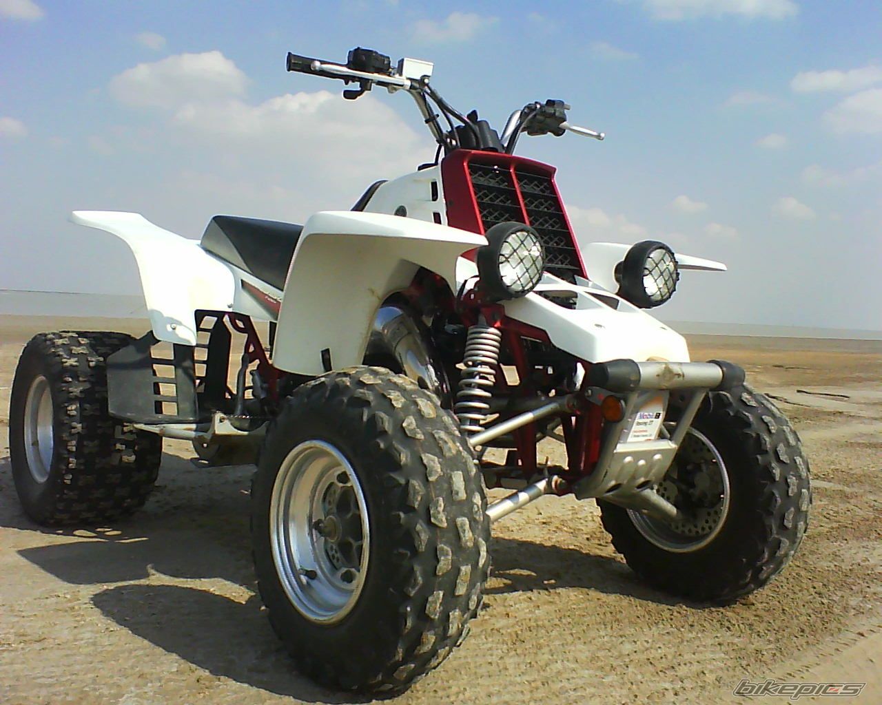 2005 YAMAHA BANSHEE | Picture 1472662 motorcycle photo