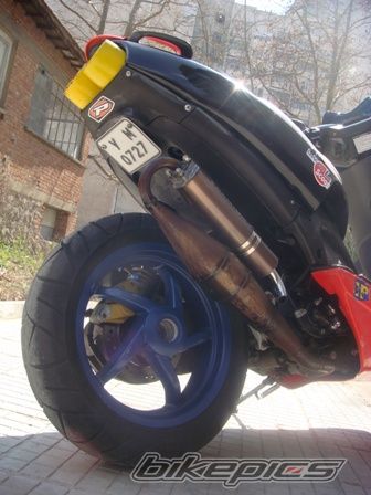 2001 APRILIA SR RACING 50 | Picture 1472668 motorcycle photo