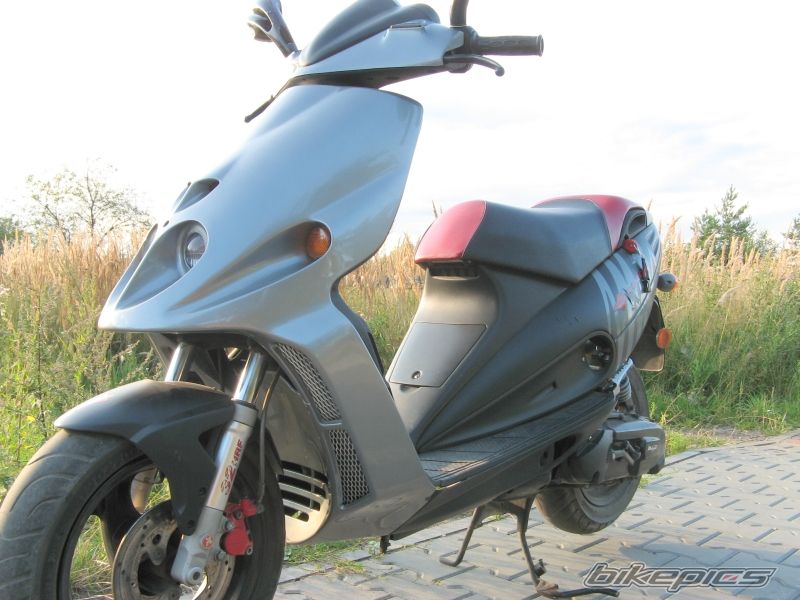 2004 MALAGUTI PHANTOM 50 F12 | Picture 1473042 motorcycle photo