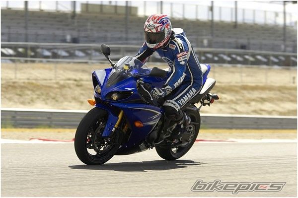 2009 YAMAHA YZF R1 | Picture 1473427 motorcycle photo