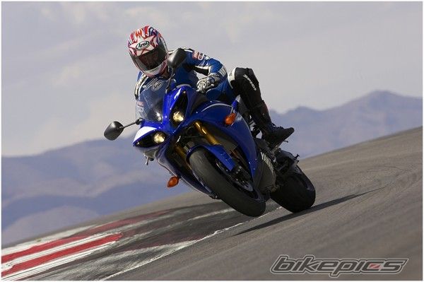 2009 YAMAHA YZF R1 | Picture 1473429 motorcycle photo