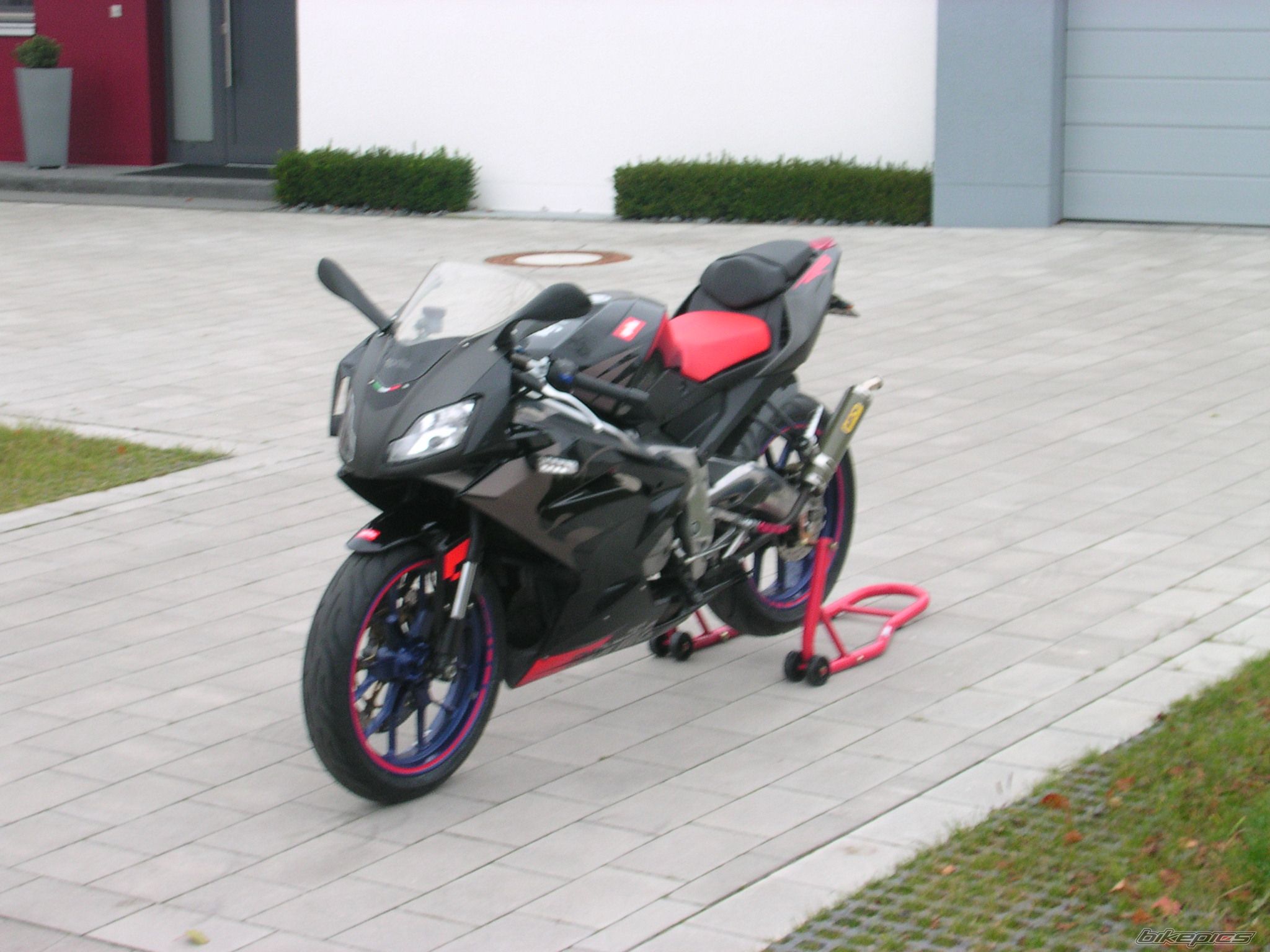 2009 APRILIA RS 125 | Picture 1473957 motorcycle photo