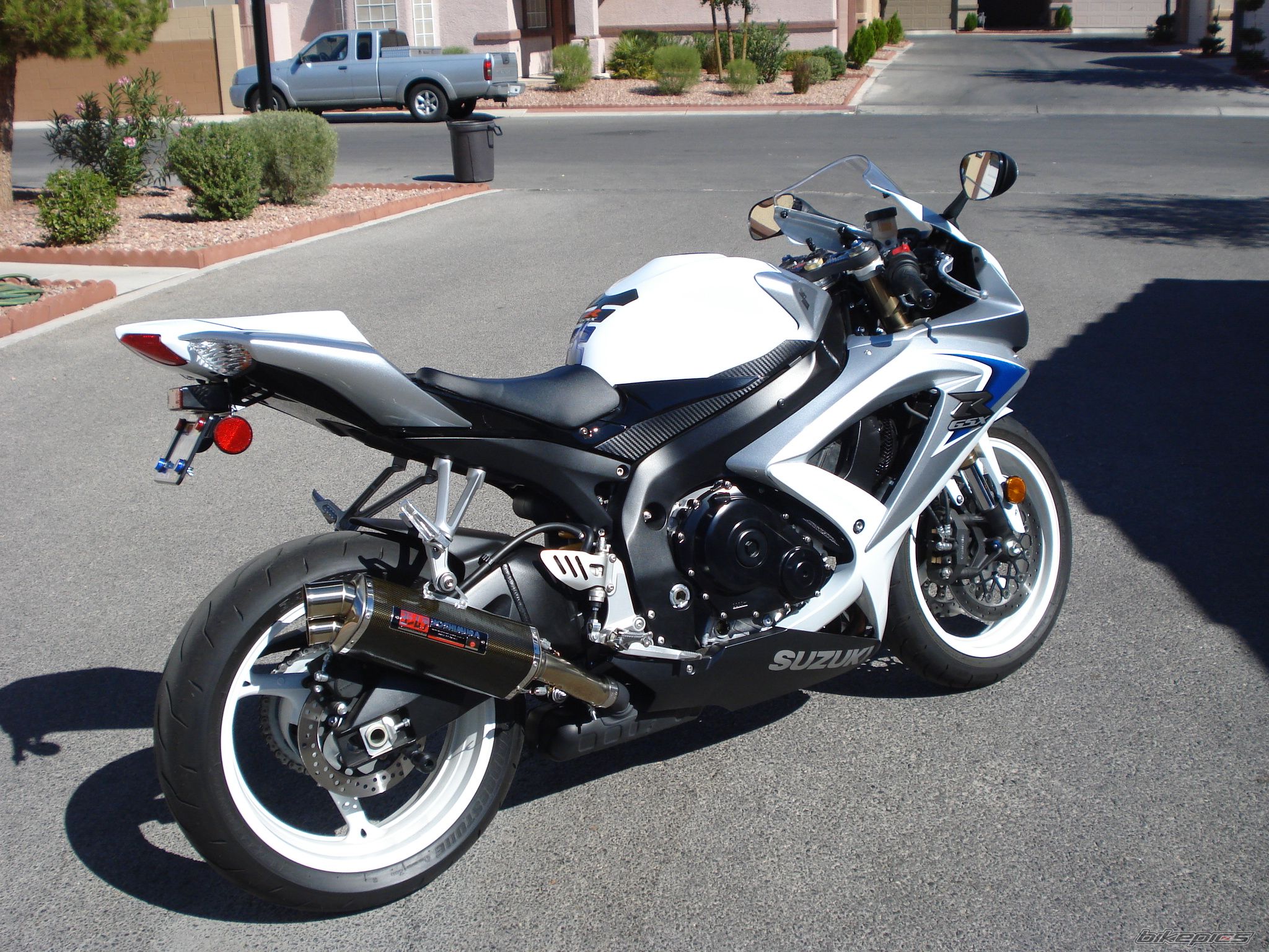 2008 SUZUKI GSX R 600 | Picture 1475033 motorcycle photo