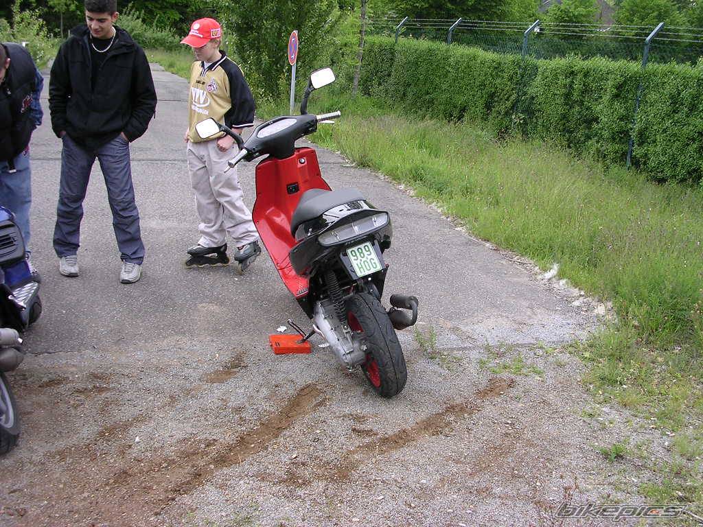 1994 APRILIA SR 50 | Picture 147505 motorcycle photo