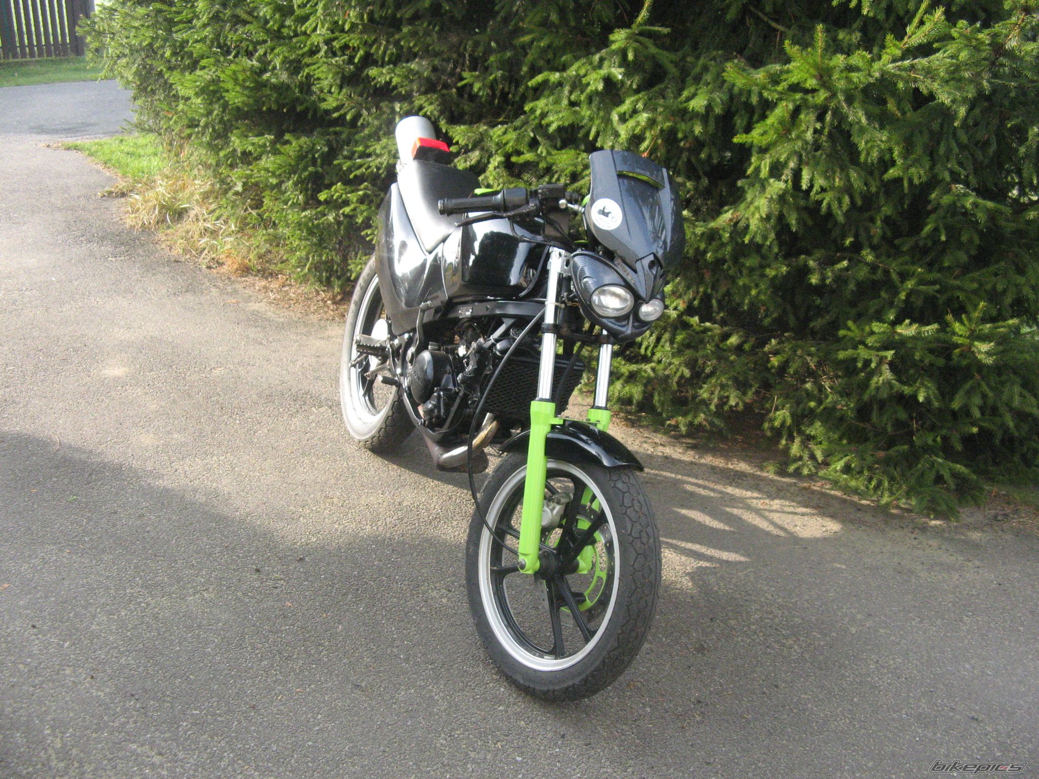 1993 SUZUKI RG 80 | Picture 1475671 motorcycle photo