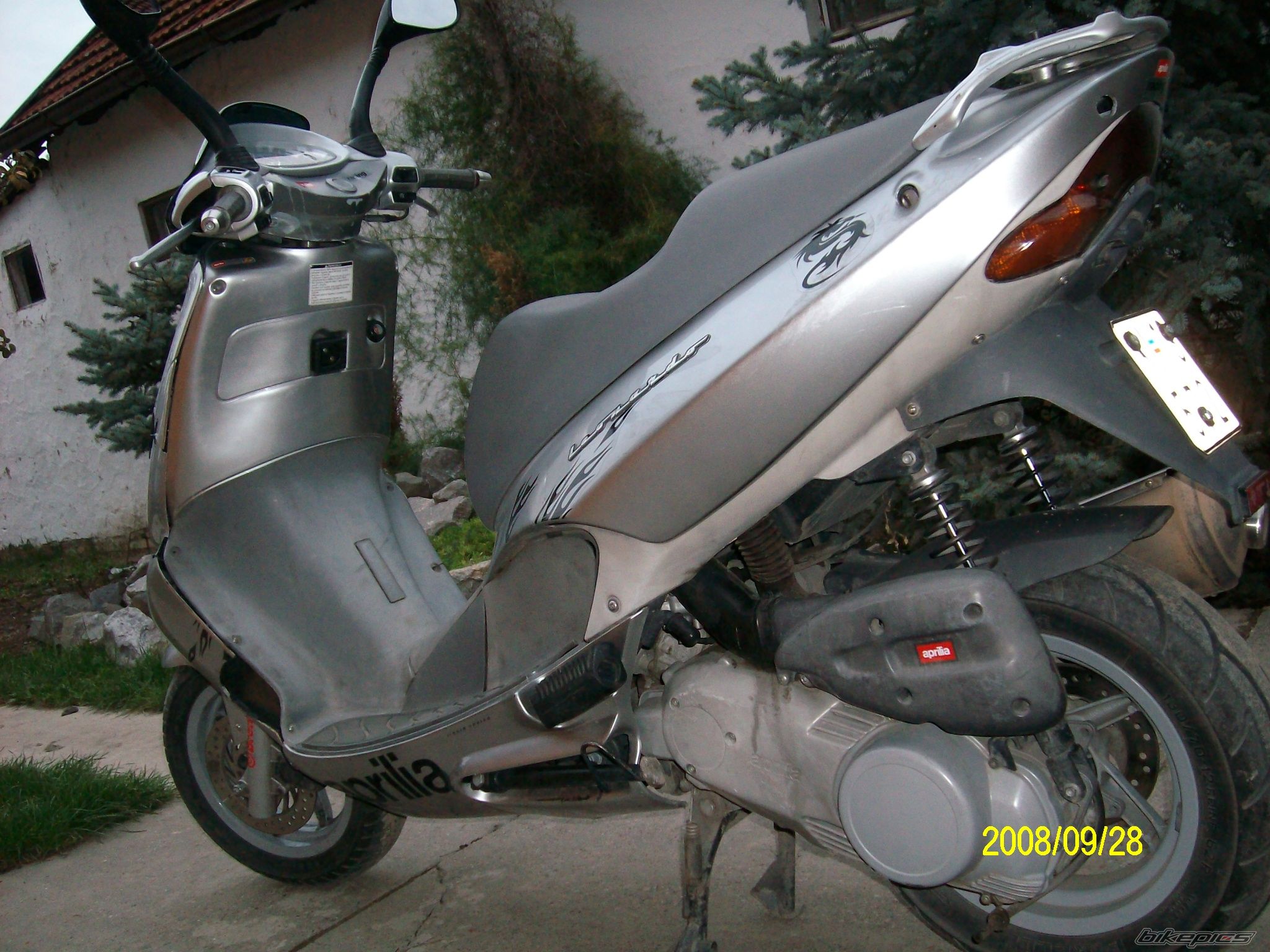 1999 APRILIA LEONARDO 125 | Picture 1477221 motorcycle photo