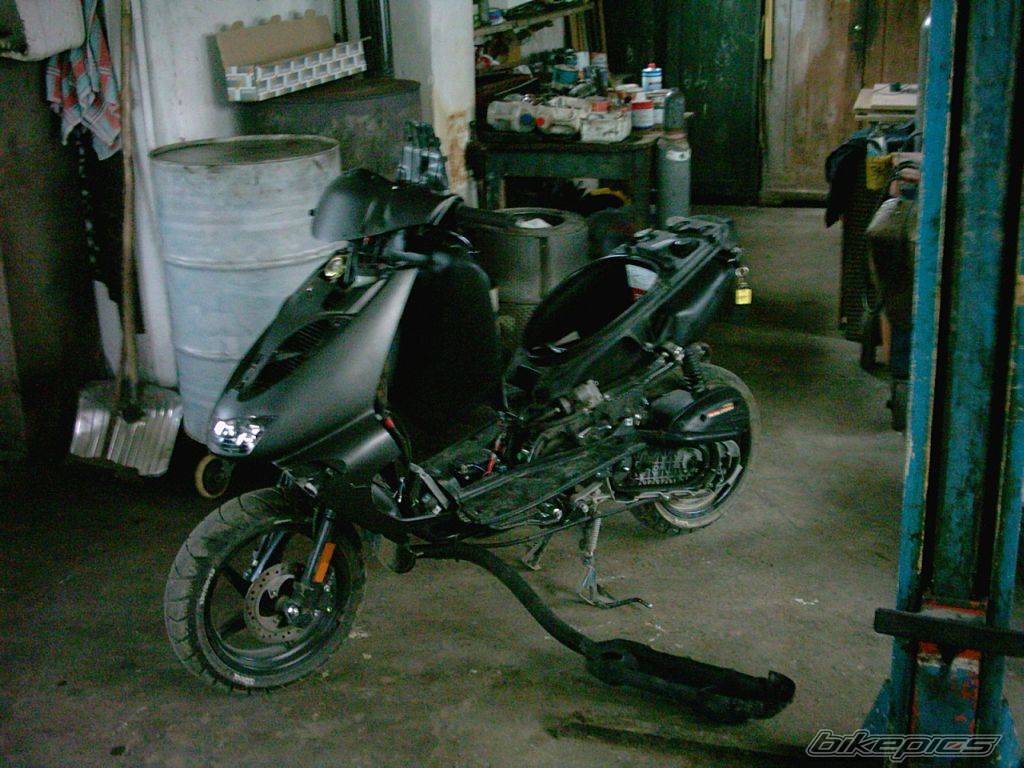 2002 APRILIA SR RACING 50 | Picture 147910 motorcycle photo