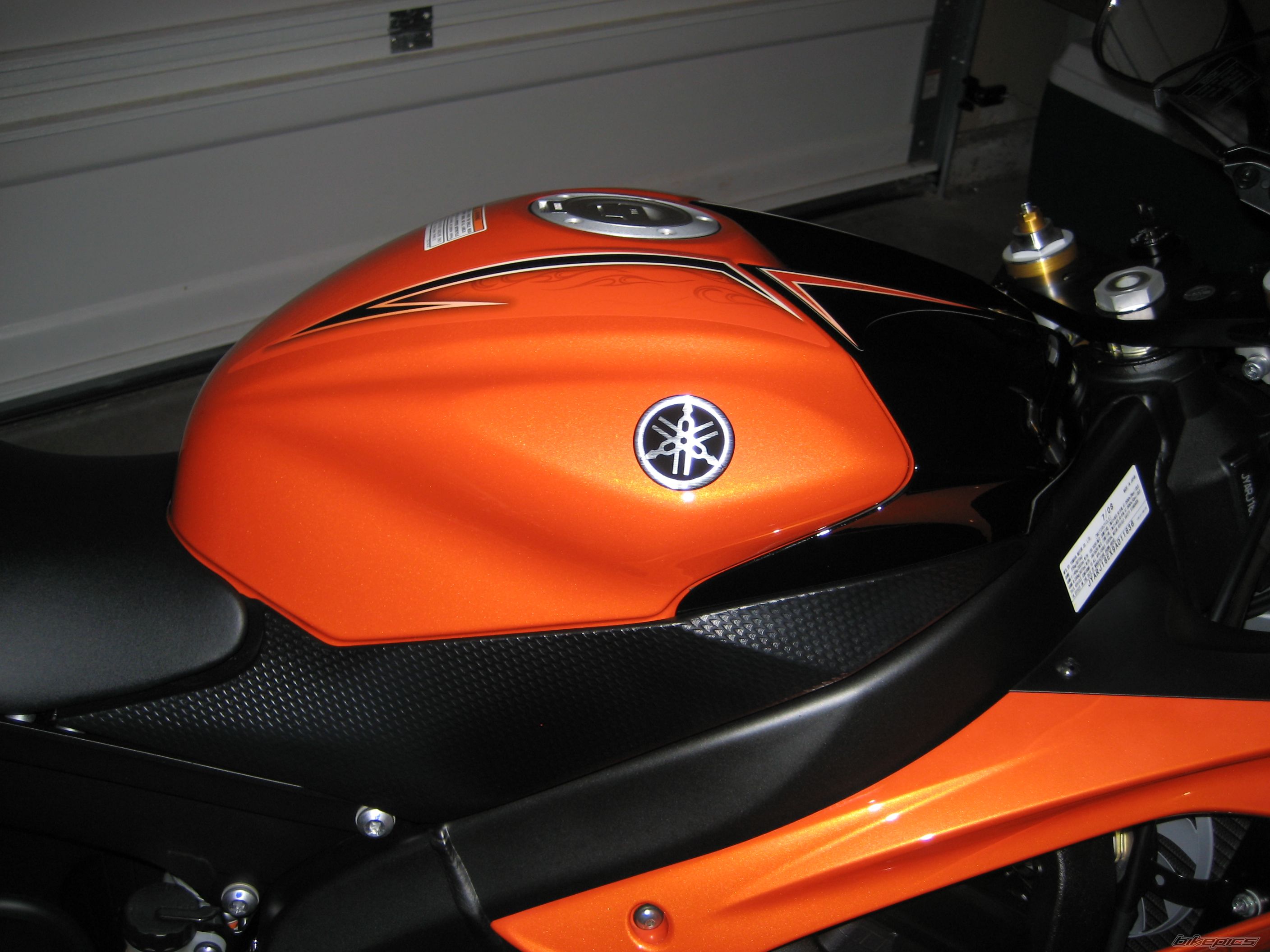 2009 YAMAHA YZF R6 | Picture 1479134 motorcycle photo