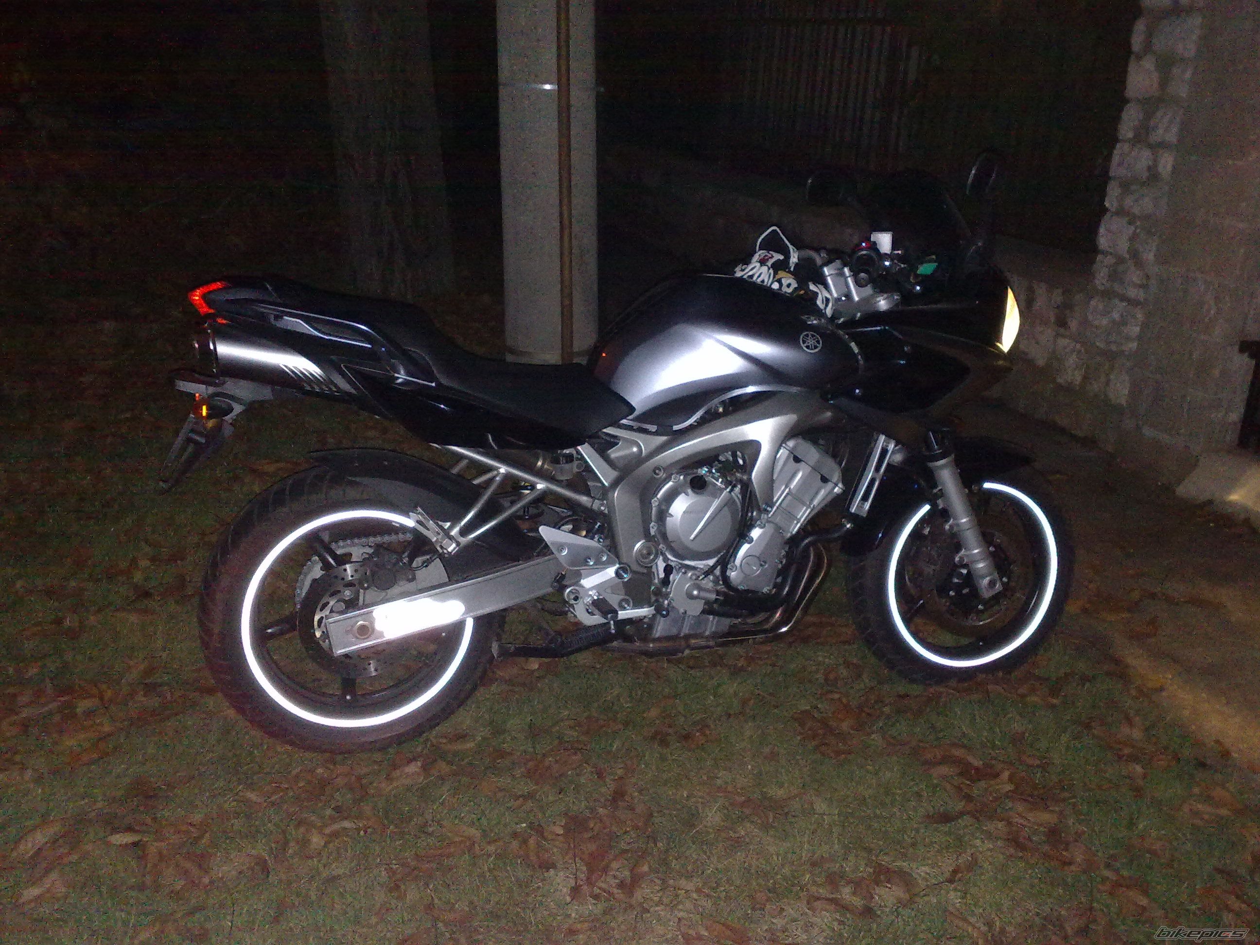 2008 YAMAHA FZ6 FAZER | Picture 1479411 motorcycle photo