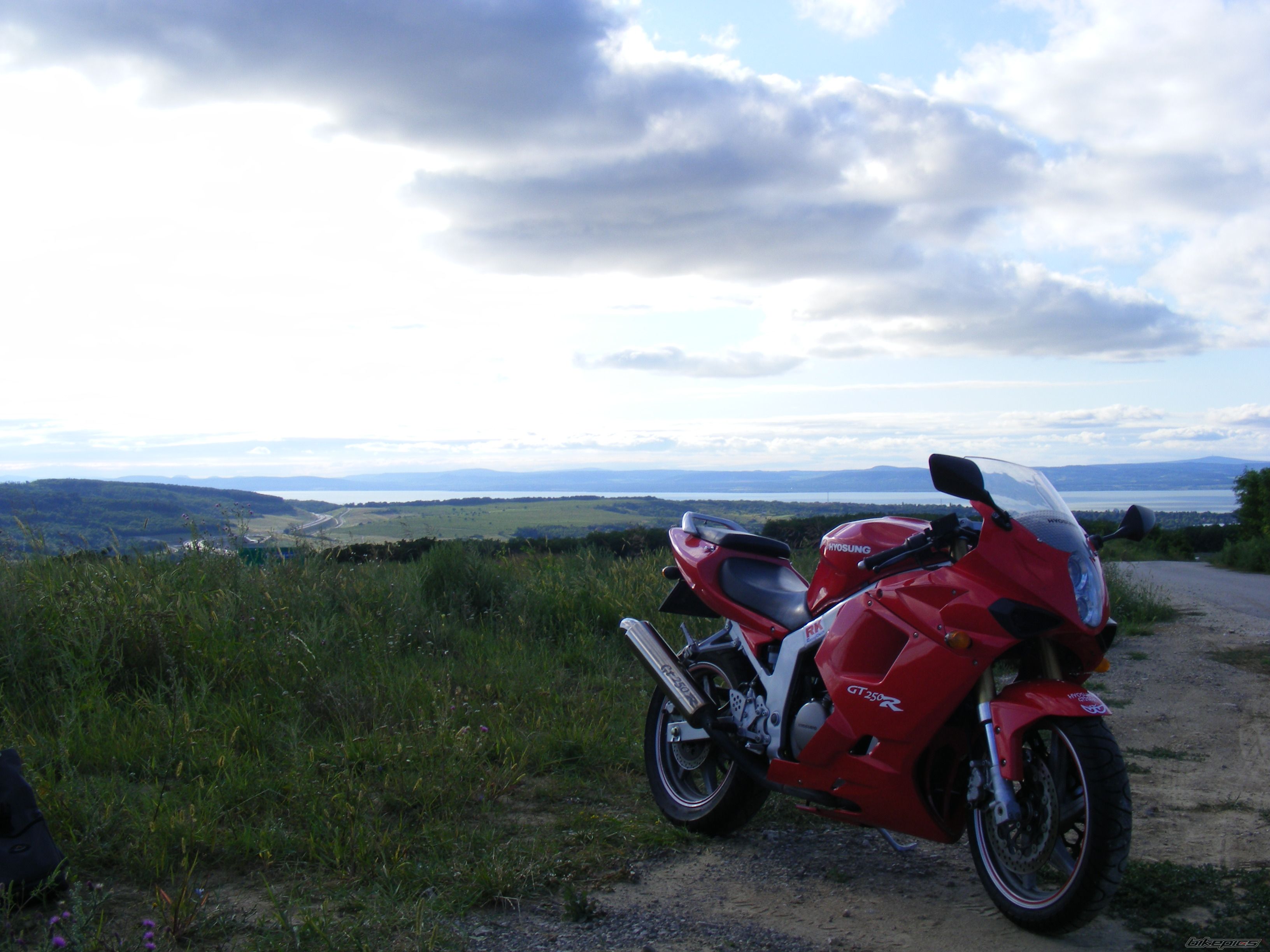 2006 HYOSUNG GT 250 R COMET | Picture 1479971 motorcycle photo