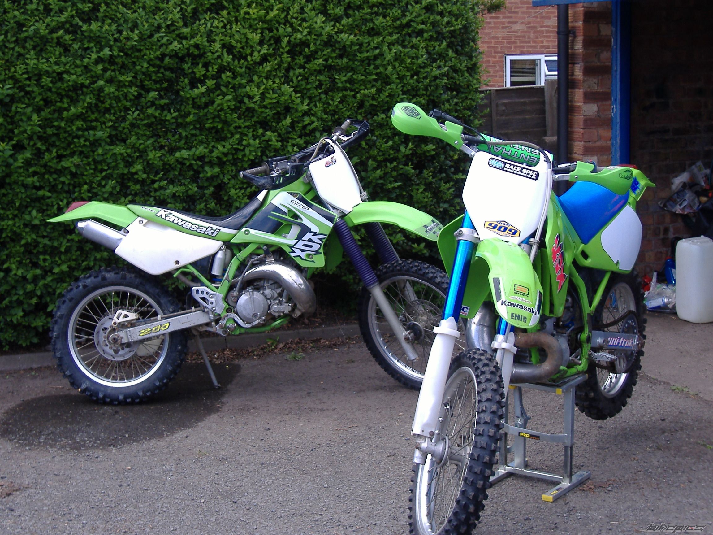1998 KAWASAKI KDX 200 | Picture 1480883 motorcycle photo