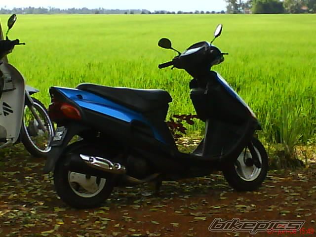 1998 SUZUKI VS 125 | Picture 1481033 motorcycle photo