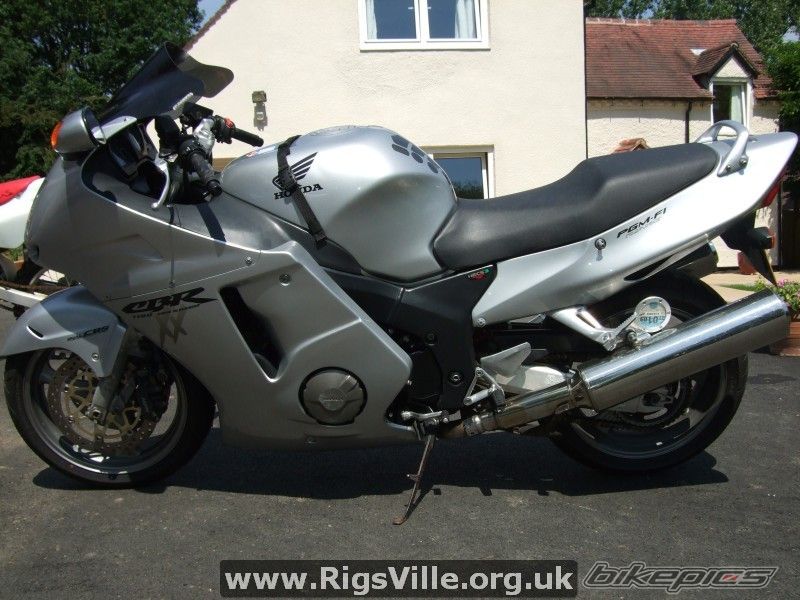 2001 HONDA CBR 1100 BLACKBIRD | Picture 1481044 motorcycle photo