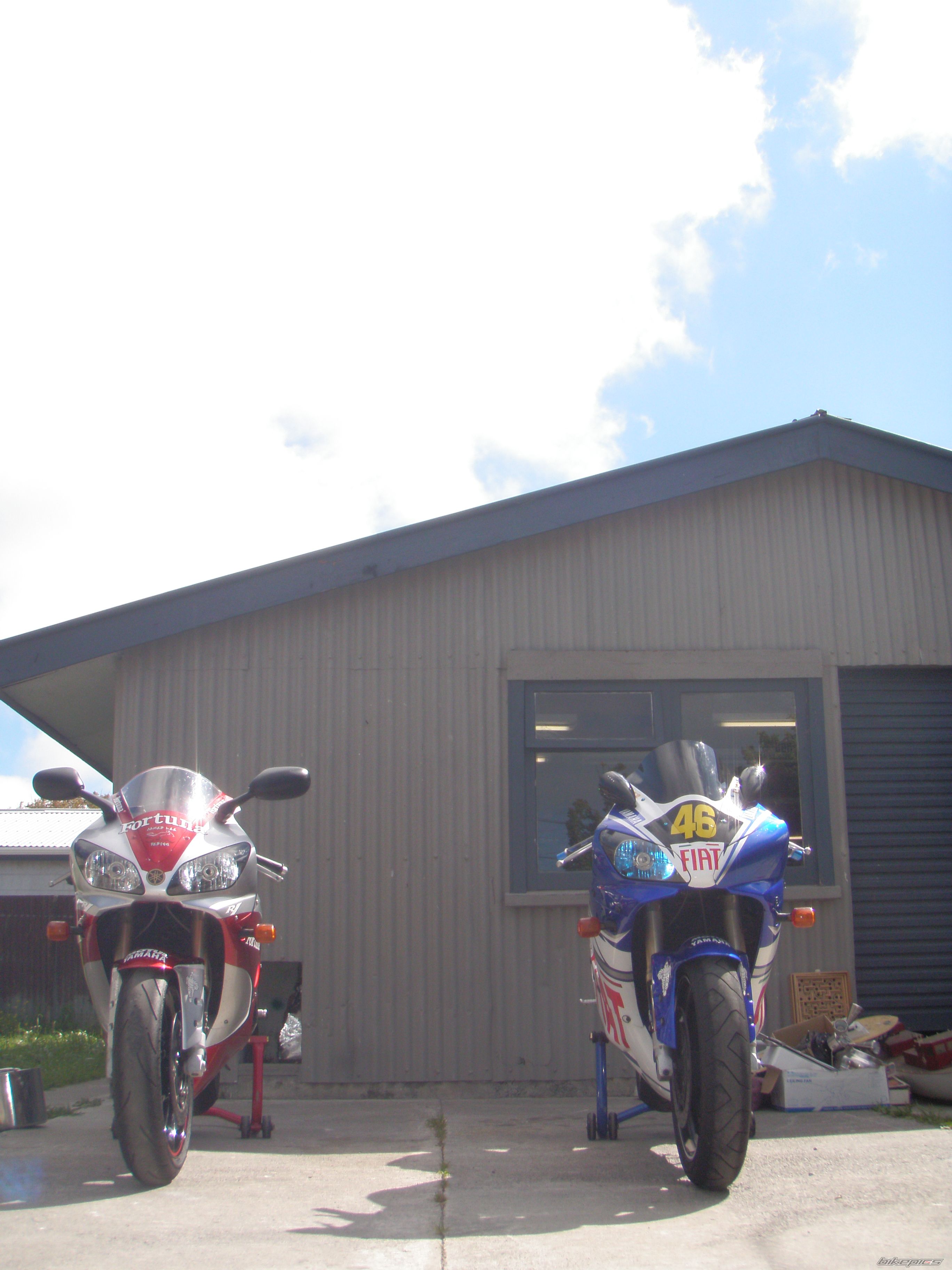 2000 YAMAHA YZF R1 | Picture 1481412 motorcycle photo