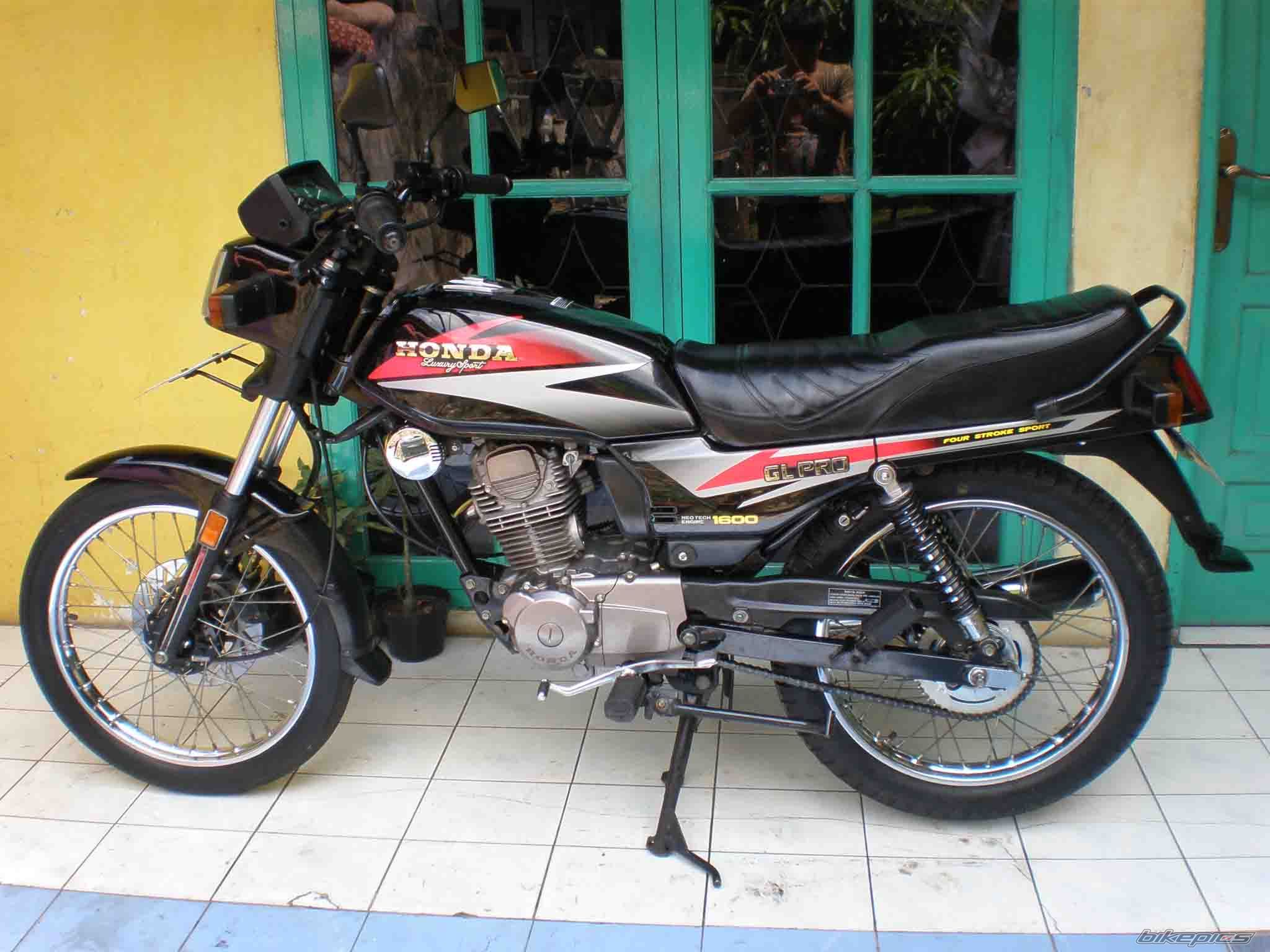 1996 HONDA GL 160 | Picture 1481418 motorcycle photo