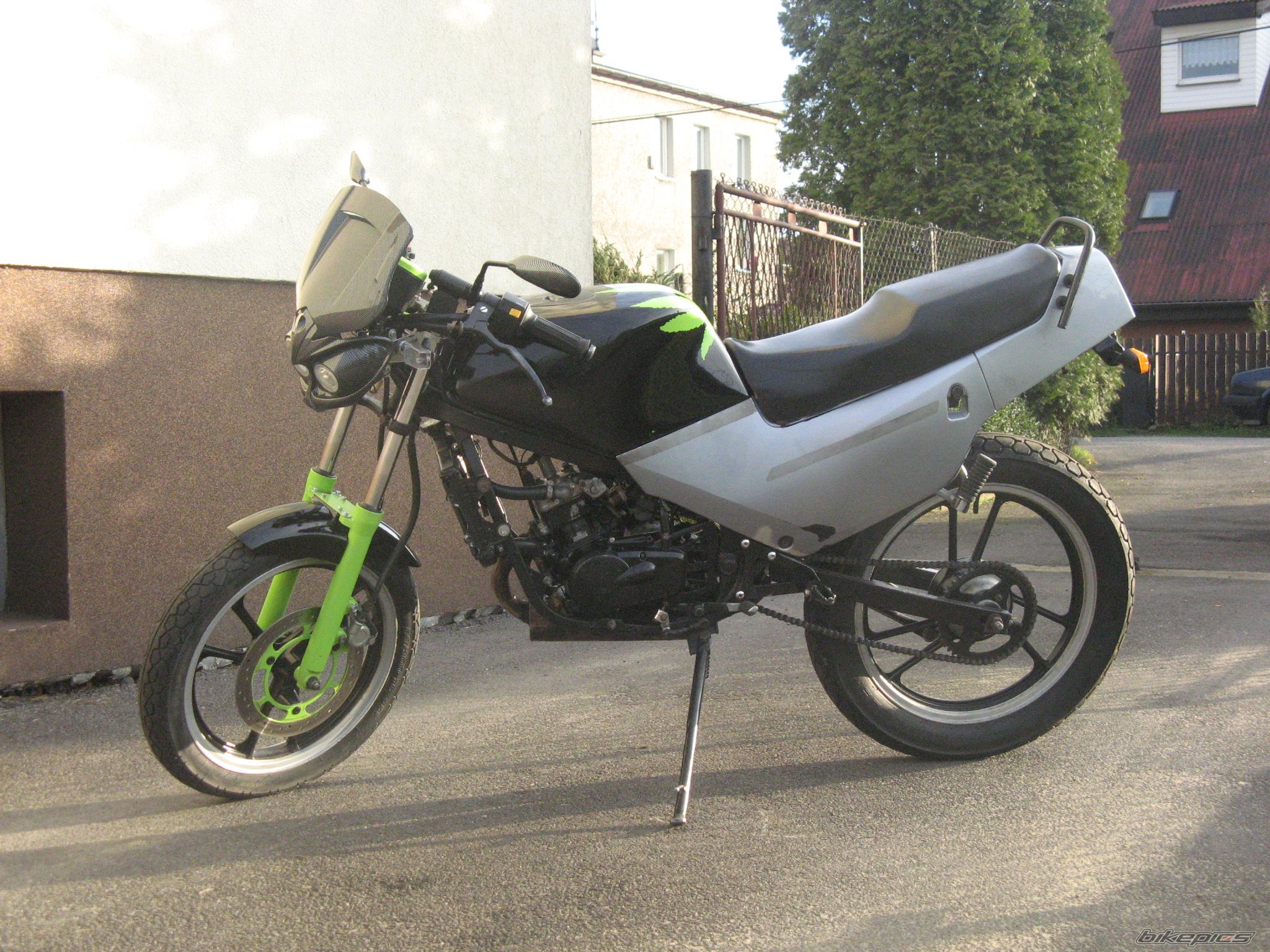 1993 SUZUKI RG 80 | Picture 1482895 motorcycle photo