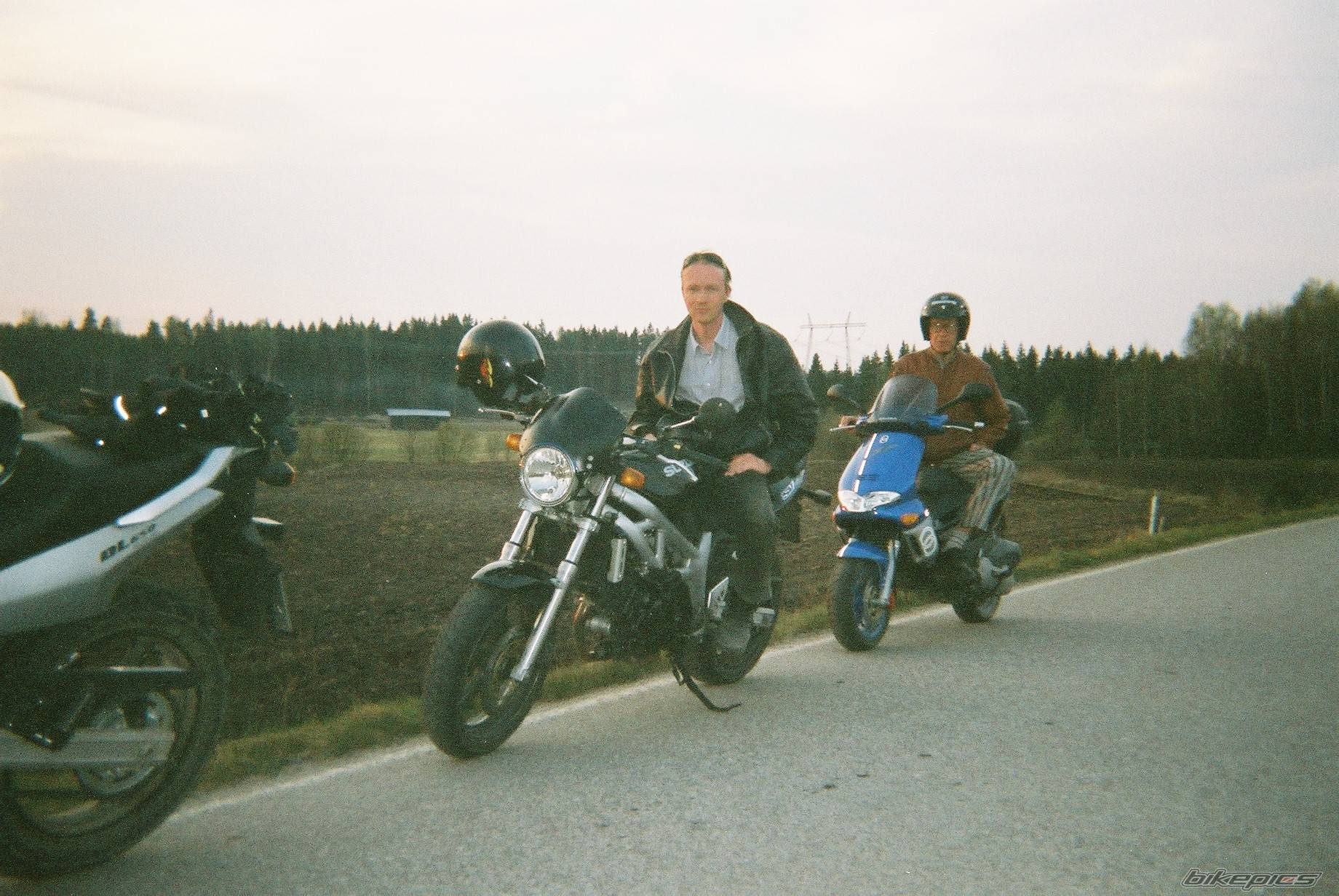 2000 SUZUKI SV 650 | Picture 148309 motorcycle photo
