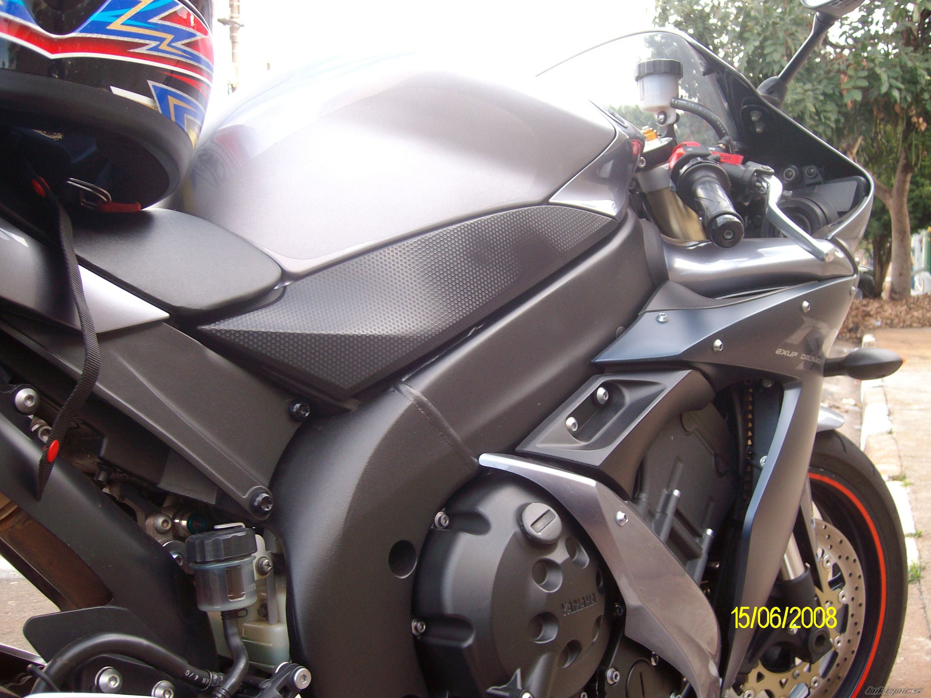 2005 YAMAHA YZF R1 | Picture 1483767 motorcycle photo