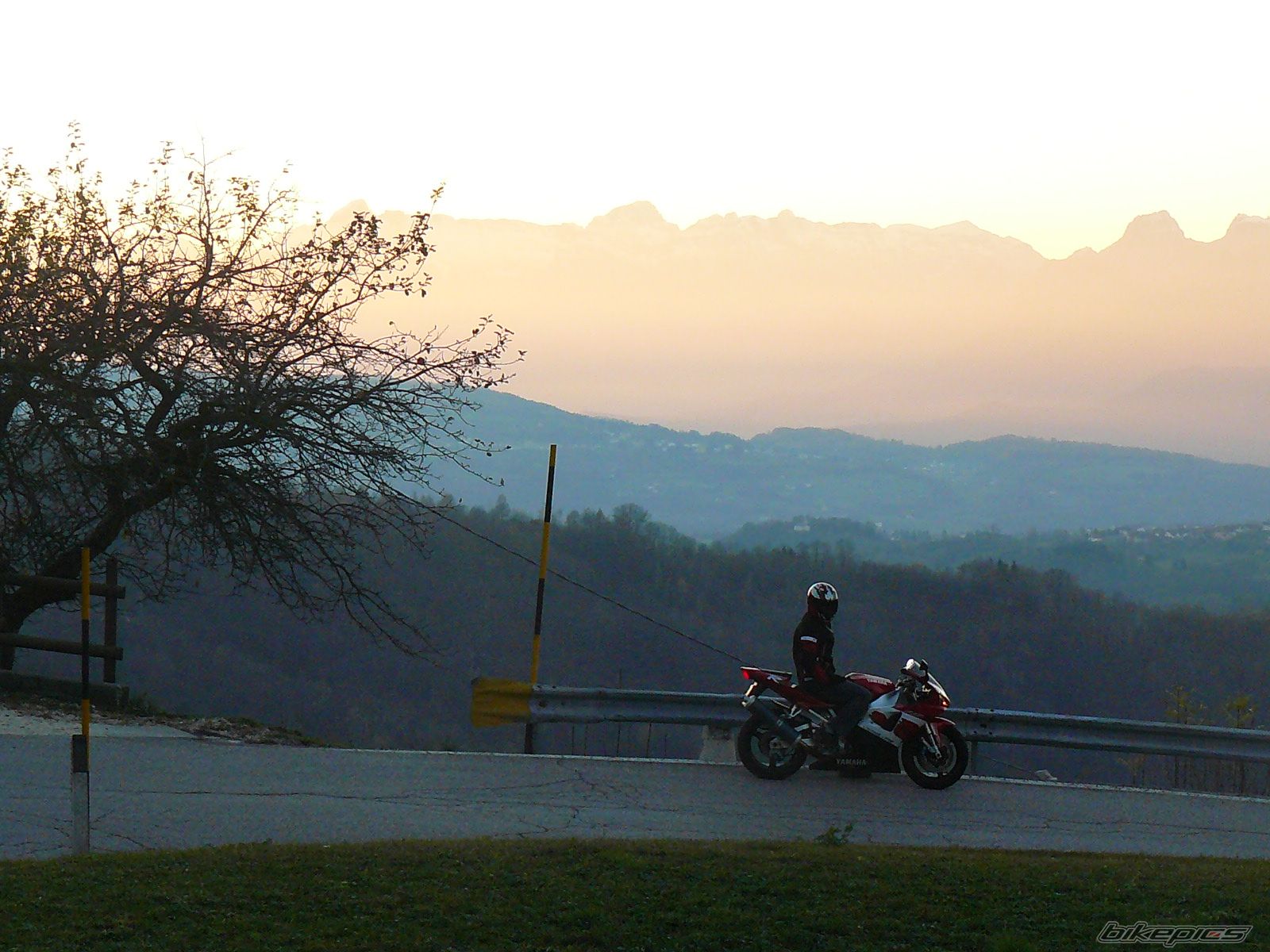 2000 YAMAHA YZF R1 | Picture 1483980 motorcycle photo