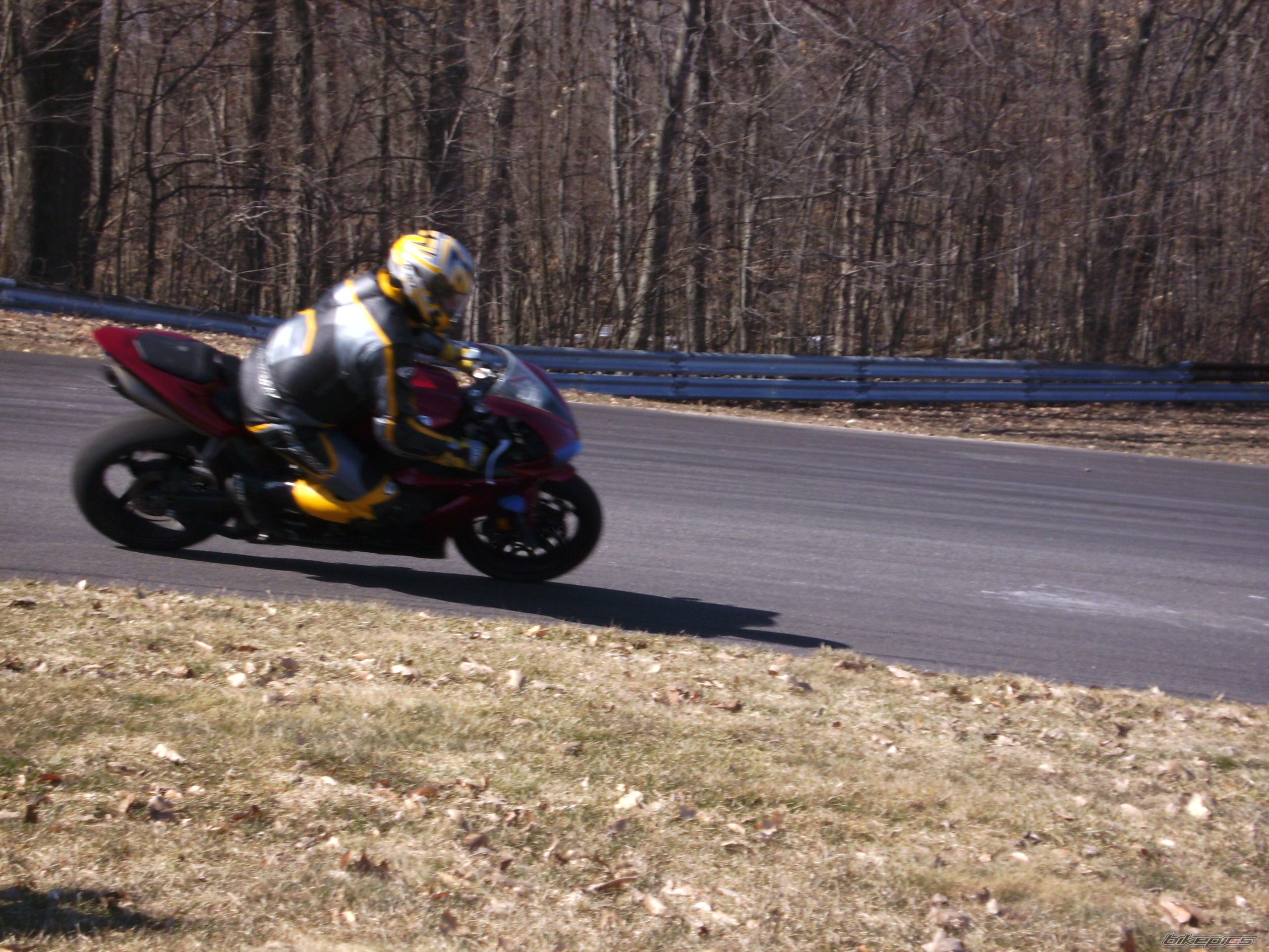 2004 YAMAHA YZF R1 | Picture 1484505 motorcycle photo