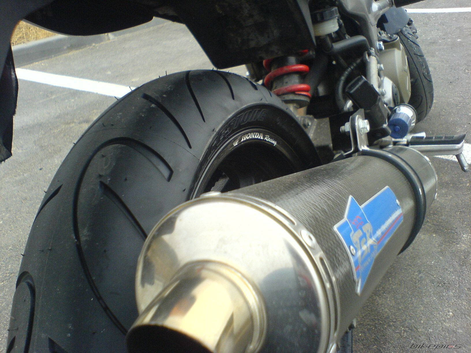 1999 HONDA VTR 250 | Picture 1487042 motorcycle photo