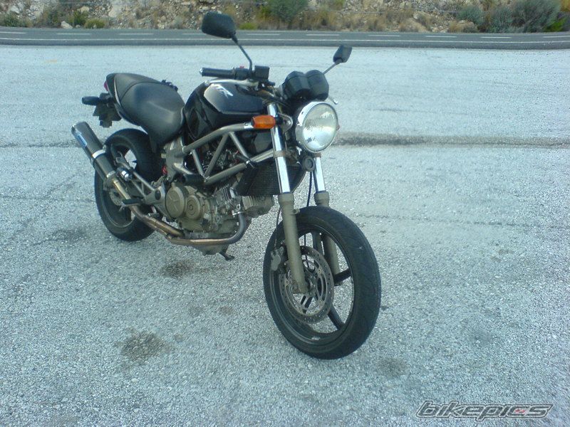 1999 HONDA VTR 250 | Picture 1487045 motorcycle photo