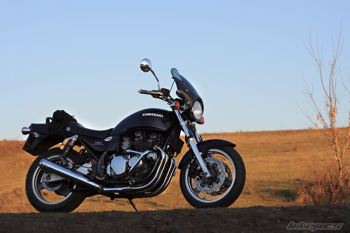 1991 KAWASAKI ZEPHYR 750 | Picture 1488197 motorcycle photo