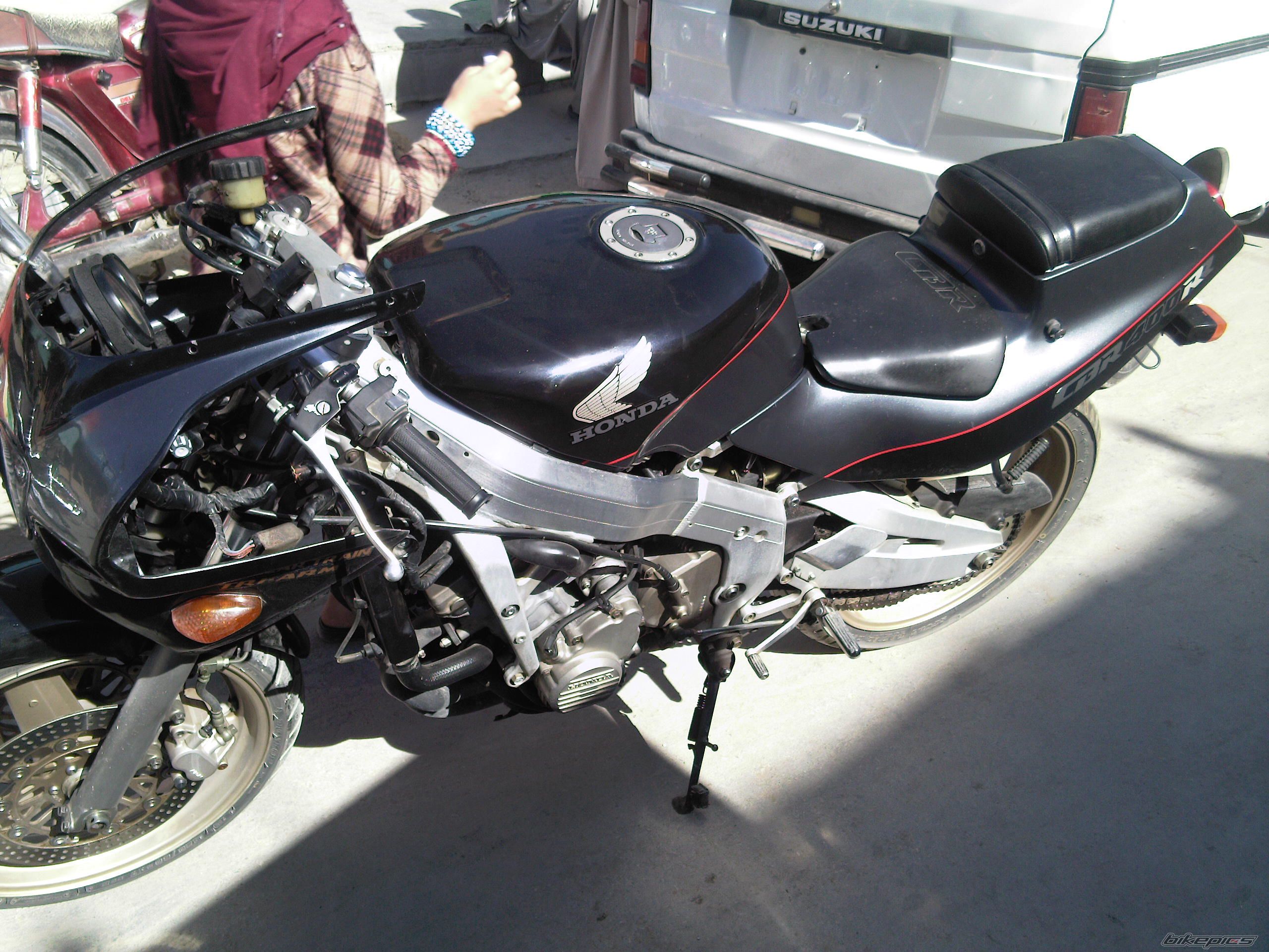 1999 HONDA CBR 400 | Picture 1489032 motorcycle photo