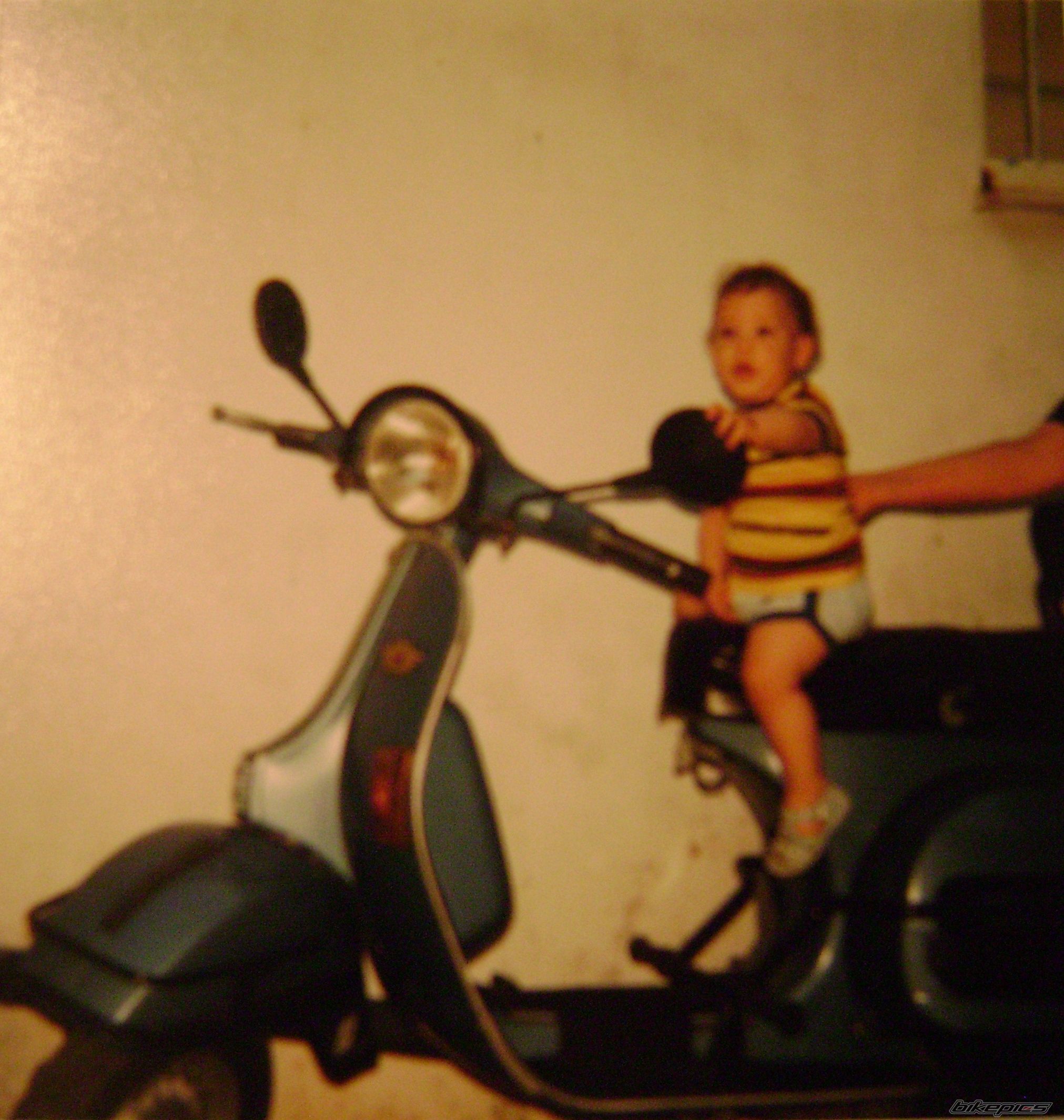 1981 PIAGGIO PX200 | Picture 1489598 motorcycle photo