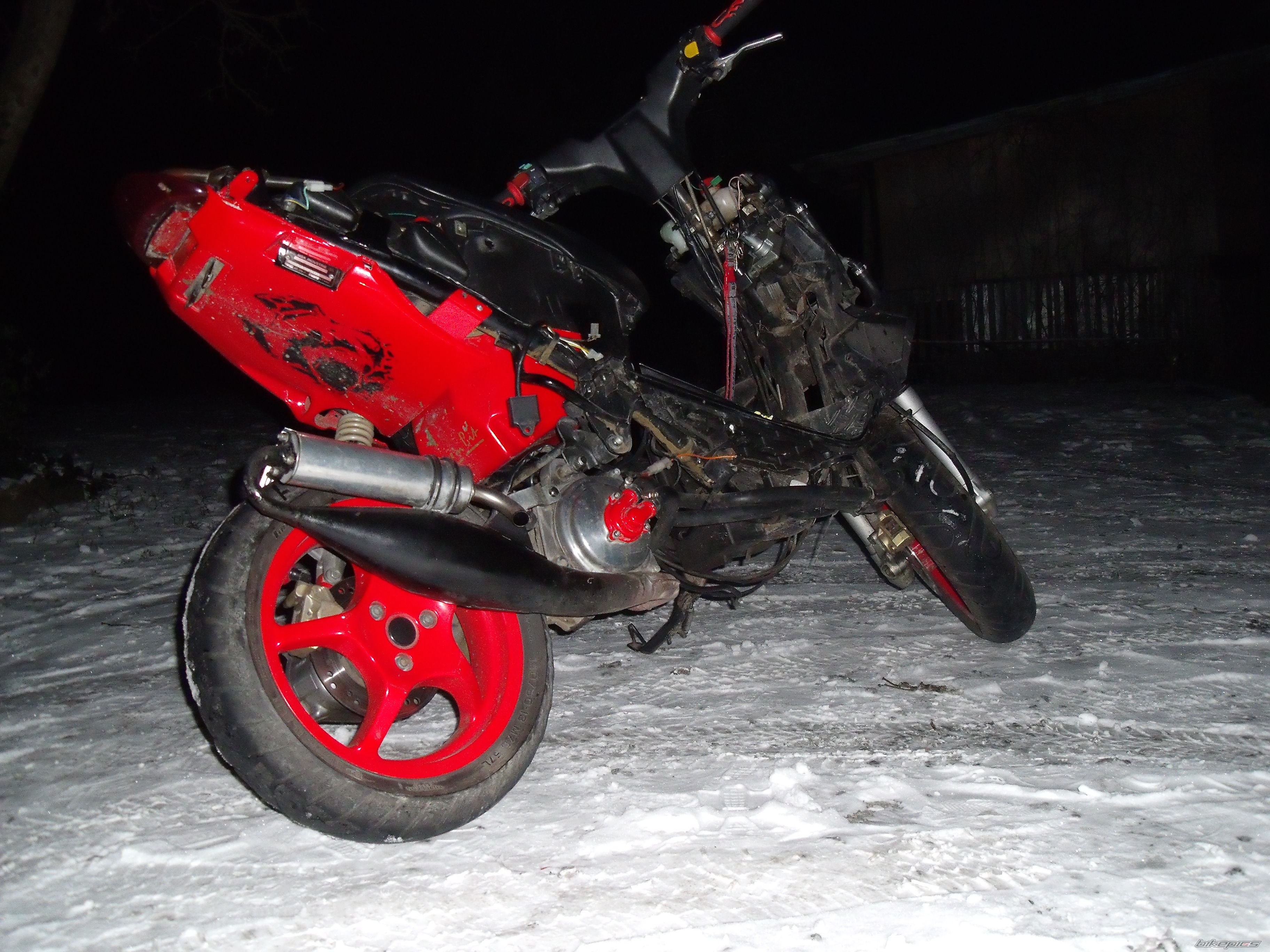 2001 YAMAHA AEROX 50 | Picture 1491845 motorcycle photo