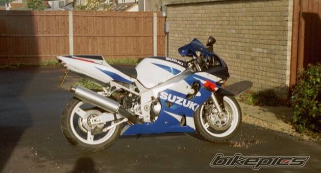 2001 SUZUKI GSX R 600 | Picture 14919 motorcycle photo
