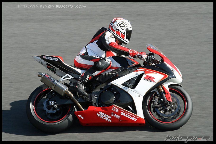 2008 SUZUKI GSX R 1000 | Picture 1492103 motorcycle photo