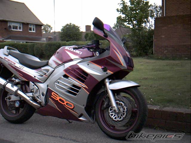 1995 SUZUKI RF 900 | Picture 149330 motorcycle photo