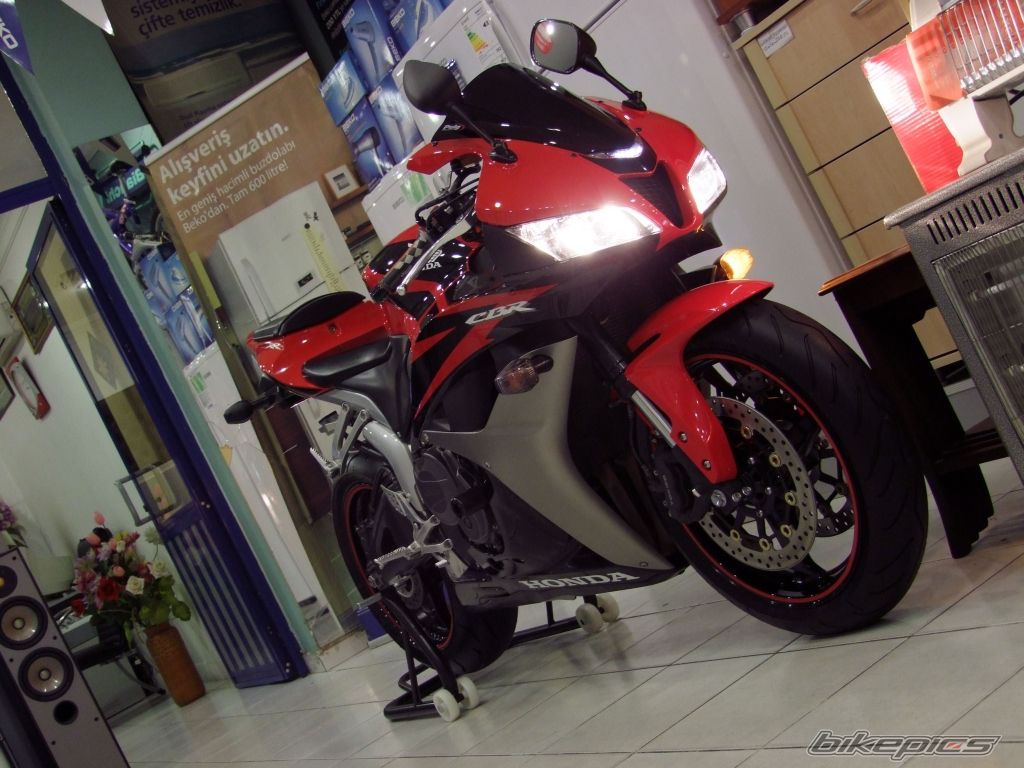 2007 HONDA CBR 600 RR | Picture 1493612 motorcycle photo
