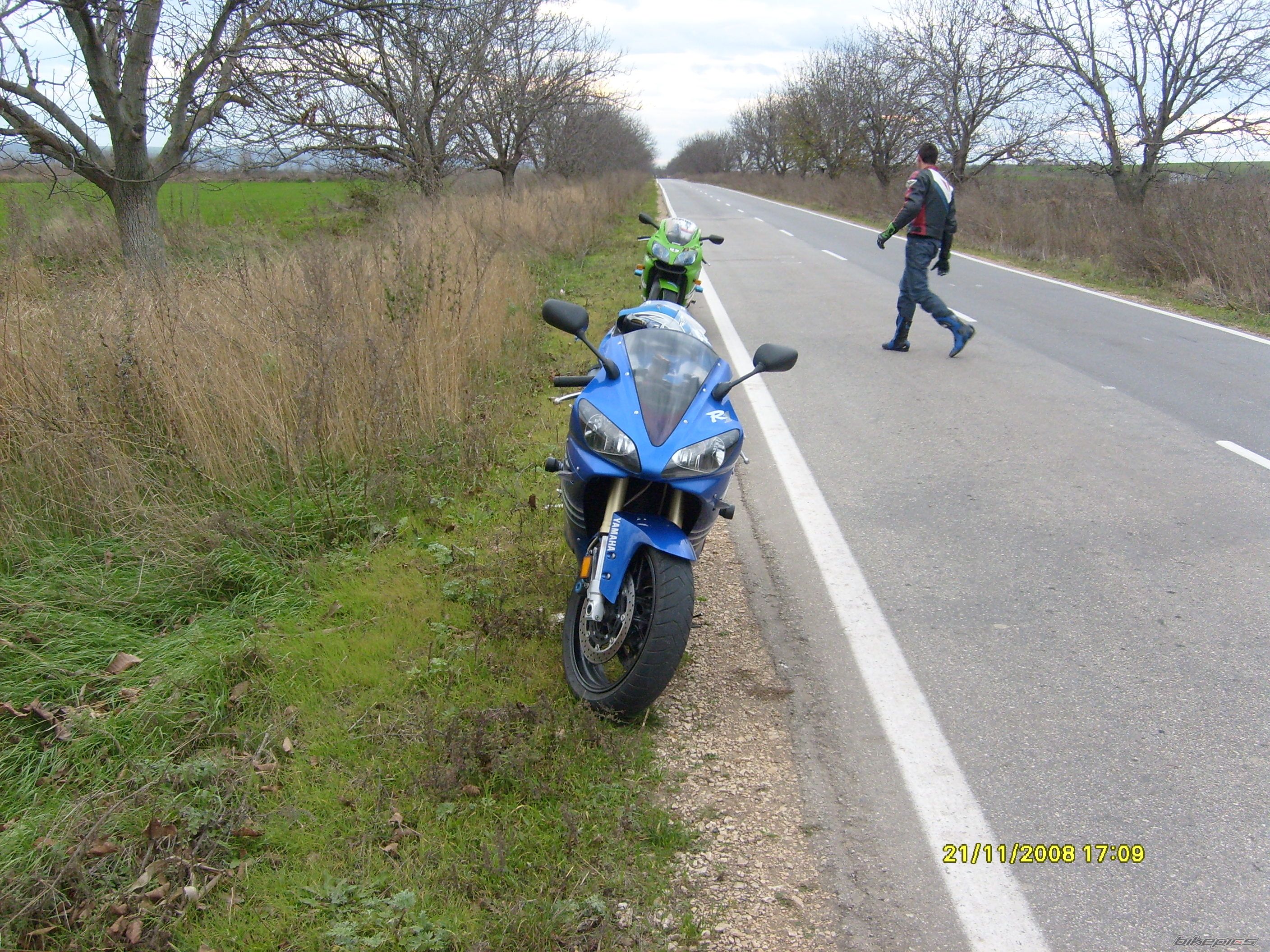 2000 YAMAHA YZF R1 | Picture 1494916 motorcycle photo