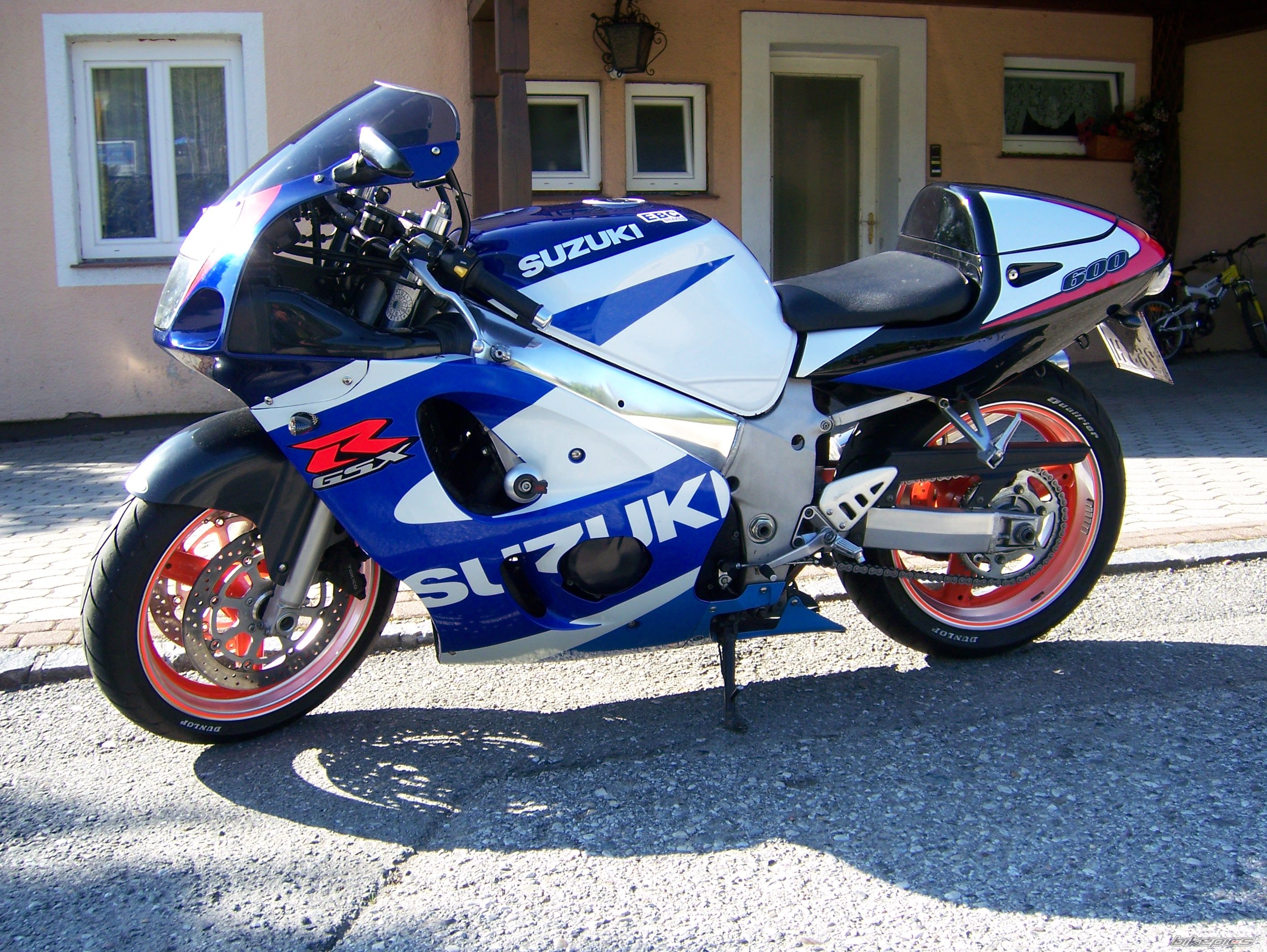 2000 SUZUKI GSX R 600 | Picture 1494980 motorcycle photo