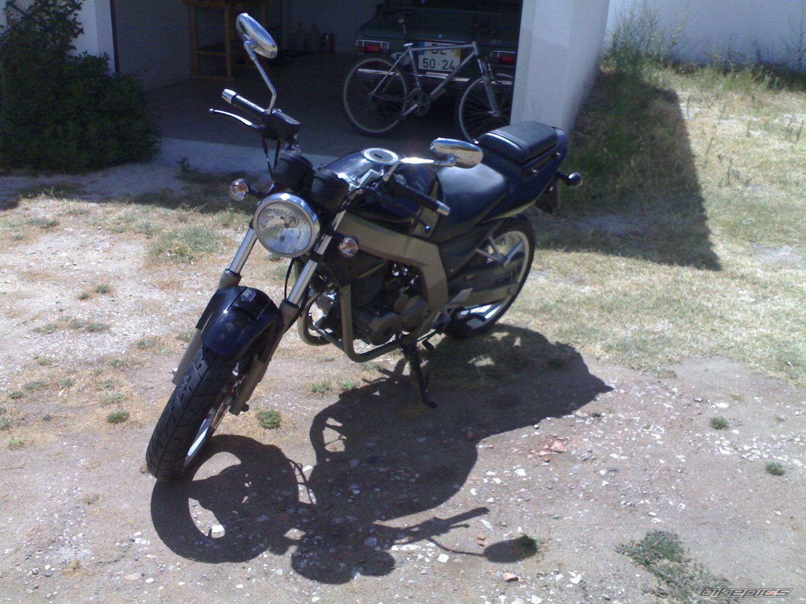 2004 DAELIM ROADWIN | Picture 1495413 motorcycle photo