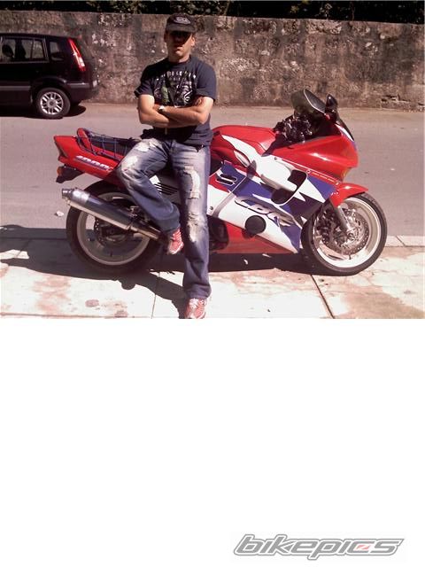 1996 HONDA CBR 1000 F | Picture 1496447 motorcycle photo