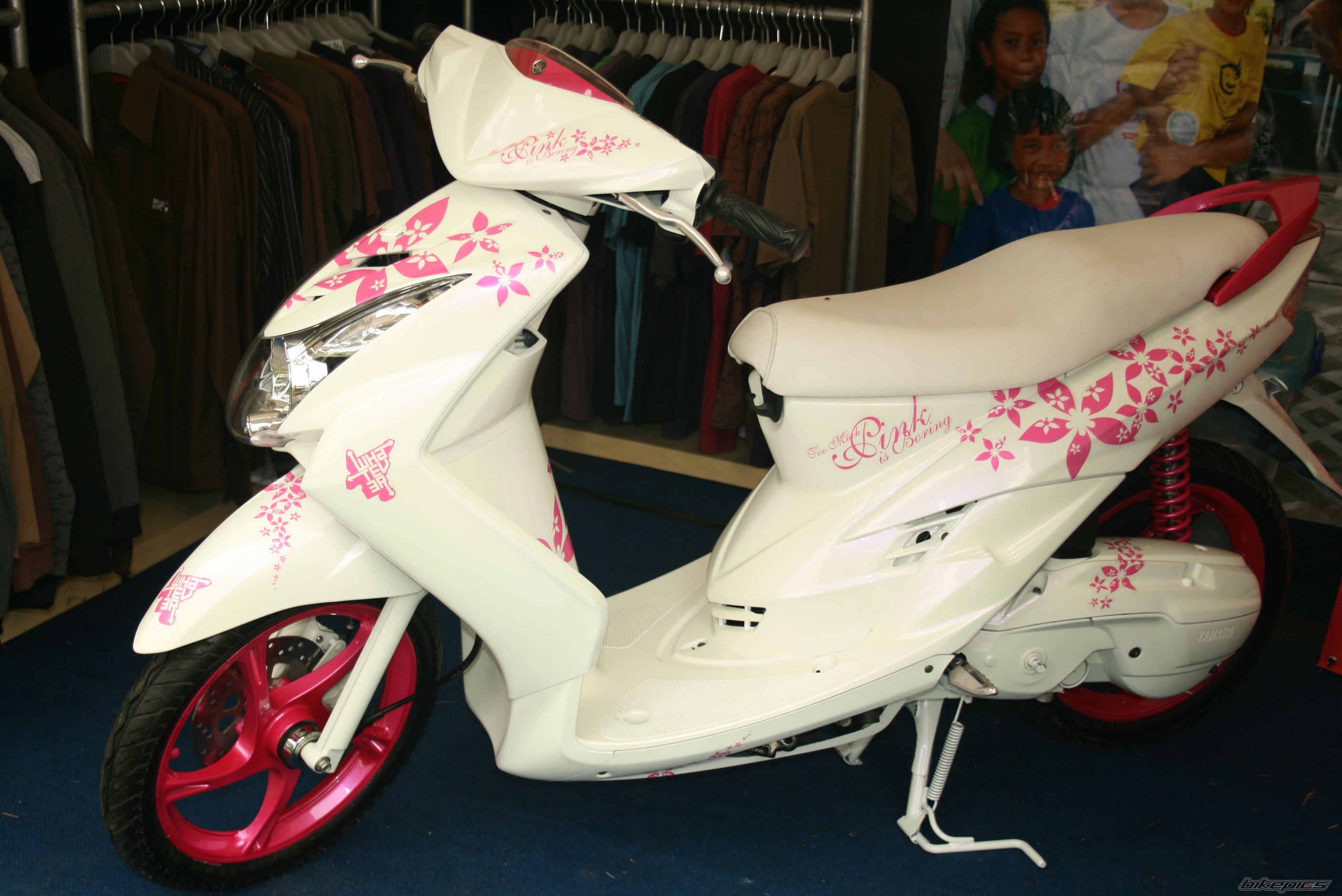 2003 YAMAHA MIO | Picture 1497211 motorcycle photo