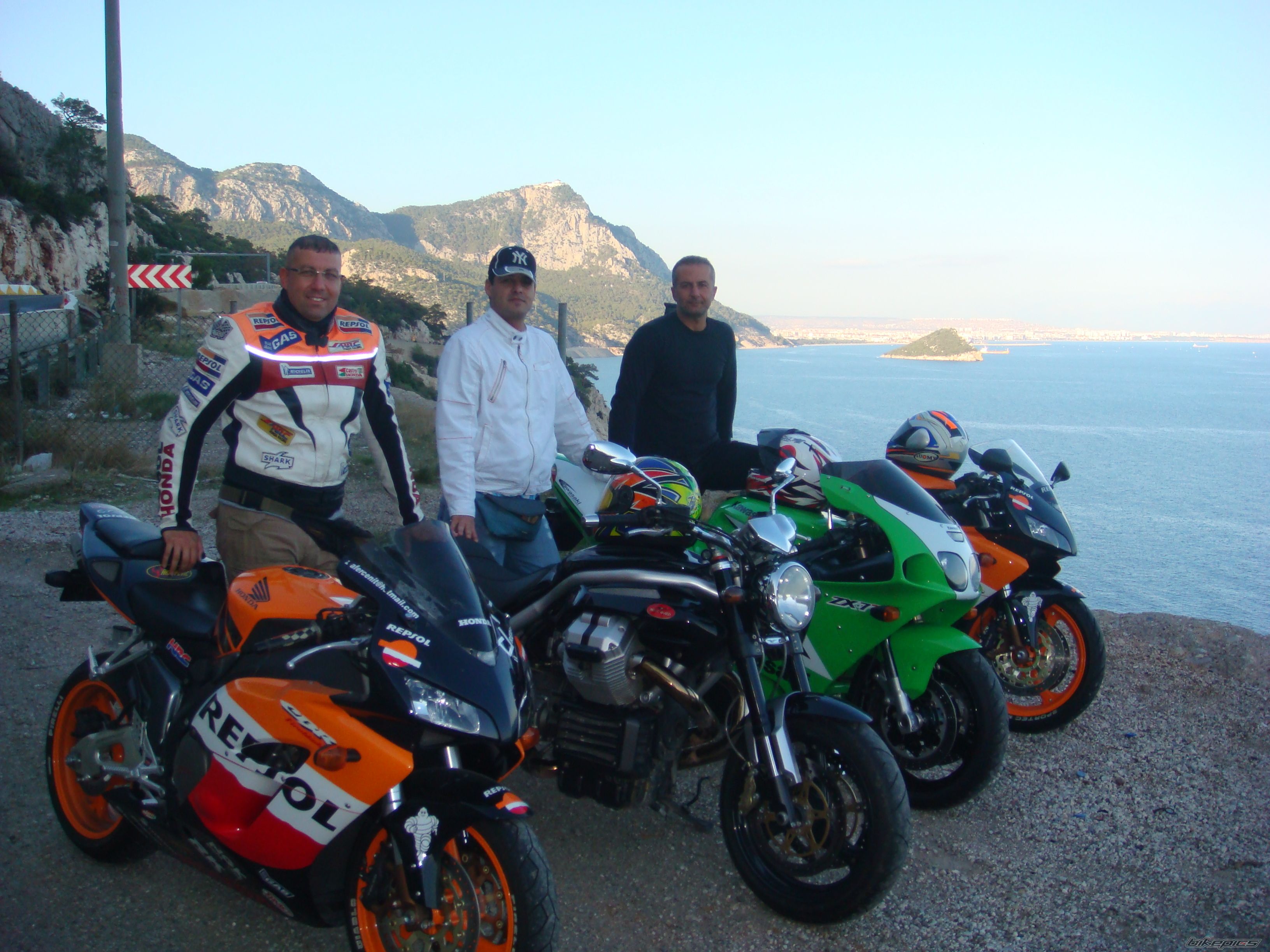 1998 KAWASAKI ZX 7R | Picture 1497334 motorcycle photo