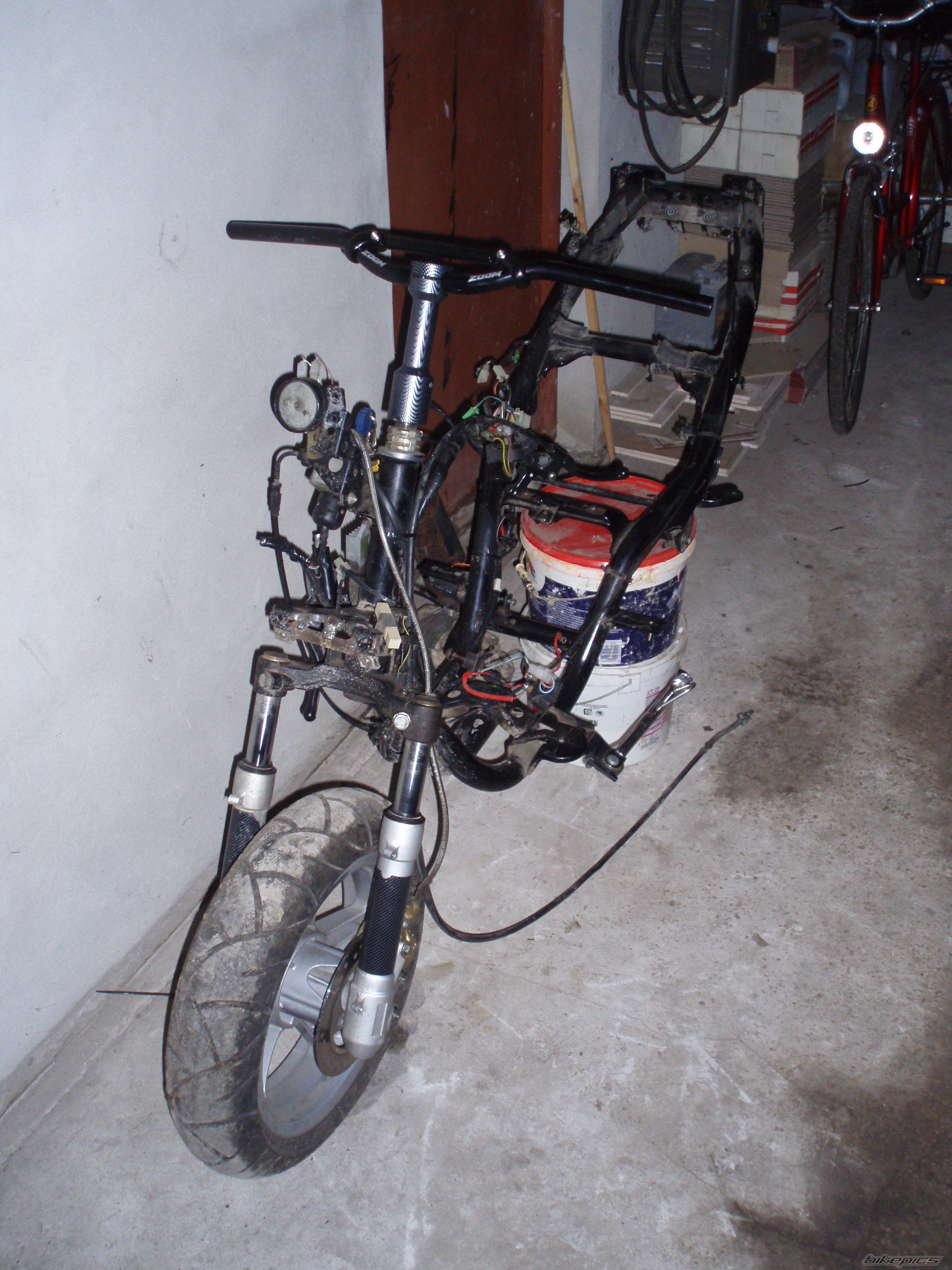 2002 YAMAHA AEROX 50 | Picture 1497695 motorcycle photo