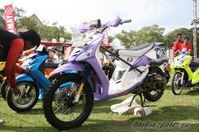 2003 YAMAHA MIO | Picture 1498270 motorcycle photo